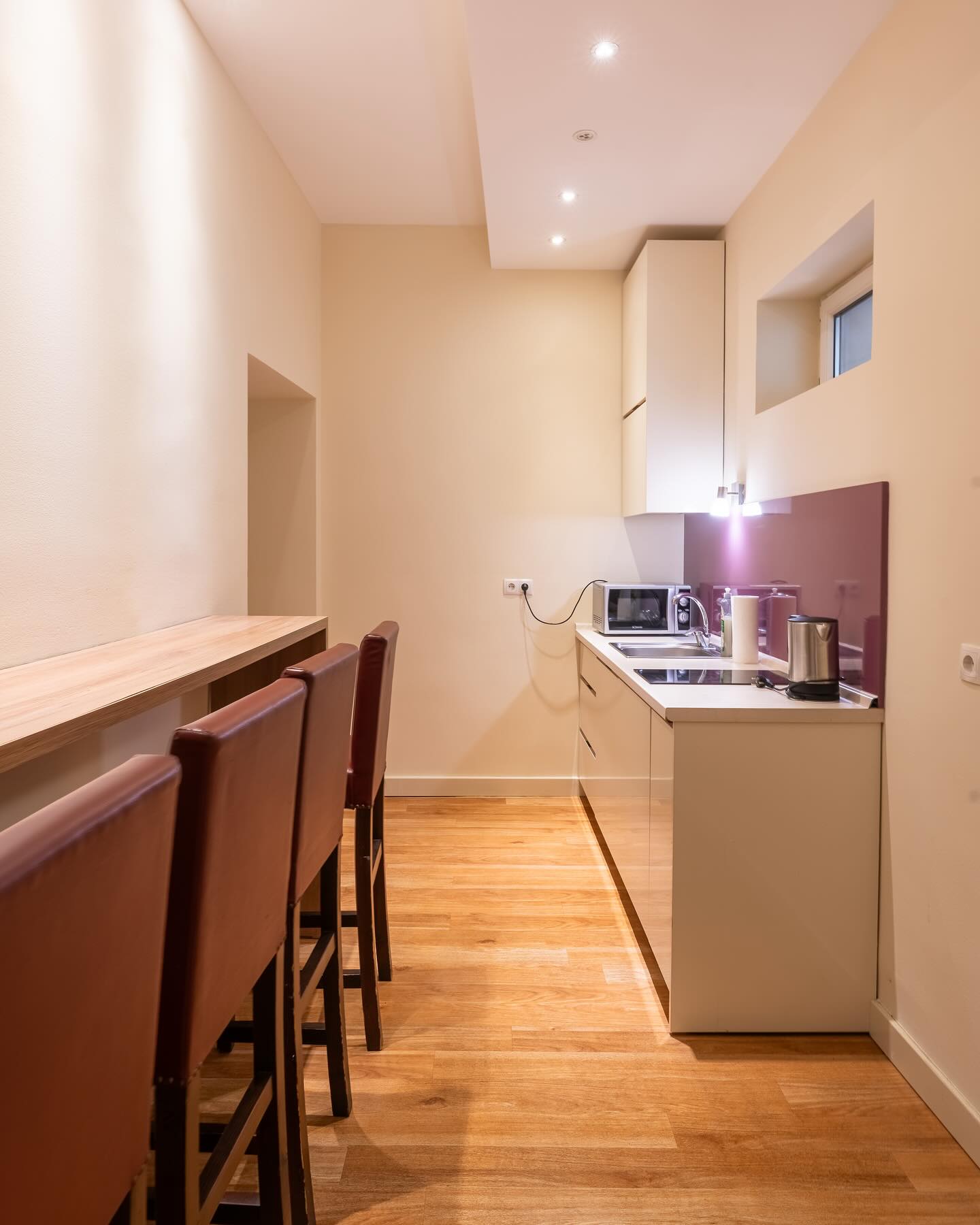 Your home away from home.
© @michaelsabothafotografie
#wien #vienna #travelvienna #citytrip #viennatouristboard #apartment #apartmentdecor #prater #praterwien #viennanow #viennaaustria #viennagram #riesenrad #riesenradwien #explorevienna #whattodoinvienna