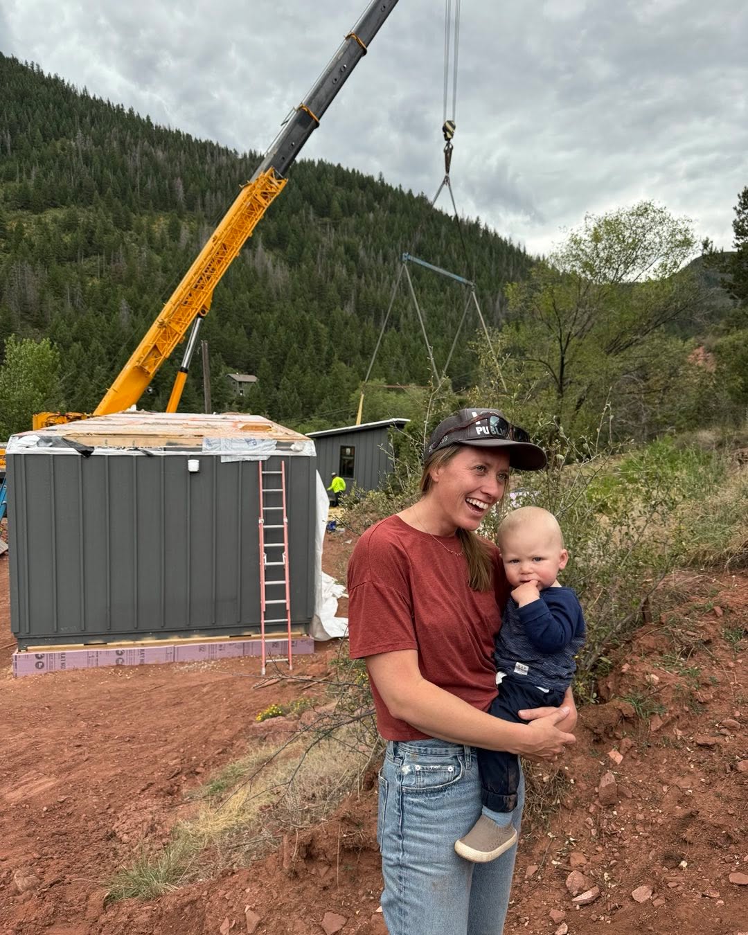 From last summer… House-swinging day with Lindsay and her helper! Enjoy the new digs Sam and Lindsay!