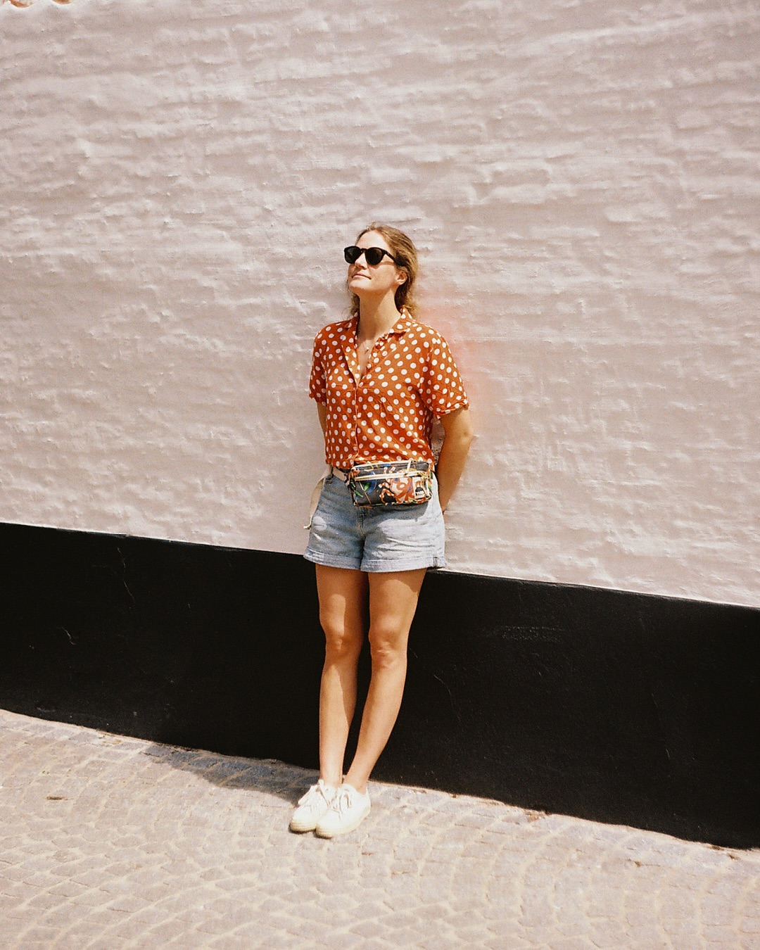 Analog moments from Belgium, Austria, and a 40-minute walk in the Netherlands 📷
.
.
#traveldiary #analogvibes #analogcamera #analogfilm #analogfeatures #analoglove #analogshooters #analogtravelphotographer #travelphotography #kodakfilm #kodakmoment #zenitphoto #zenitcamera #analogfilm #filmphotos #austriaonfilm #belgium