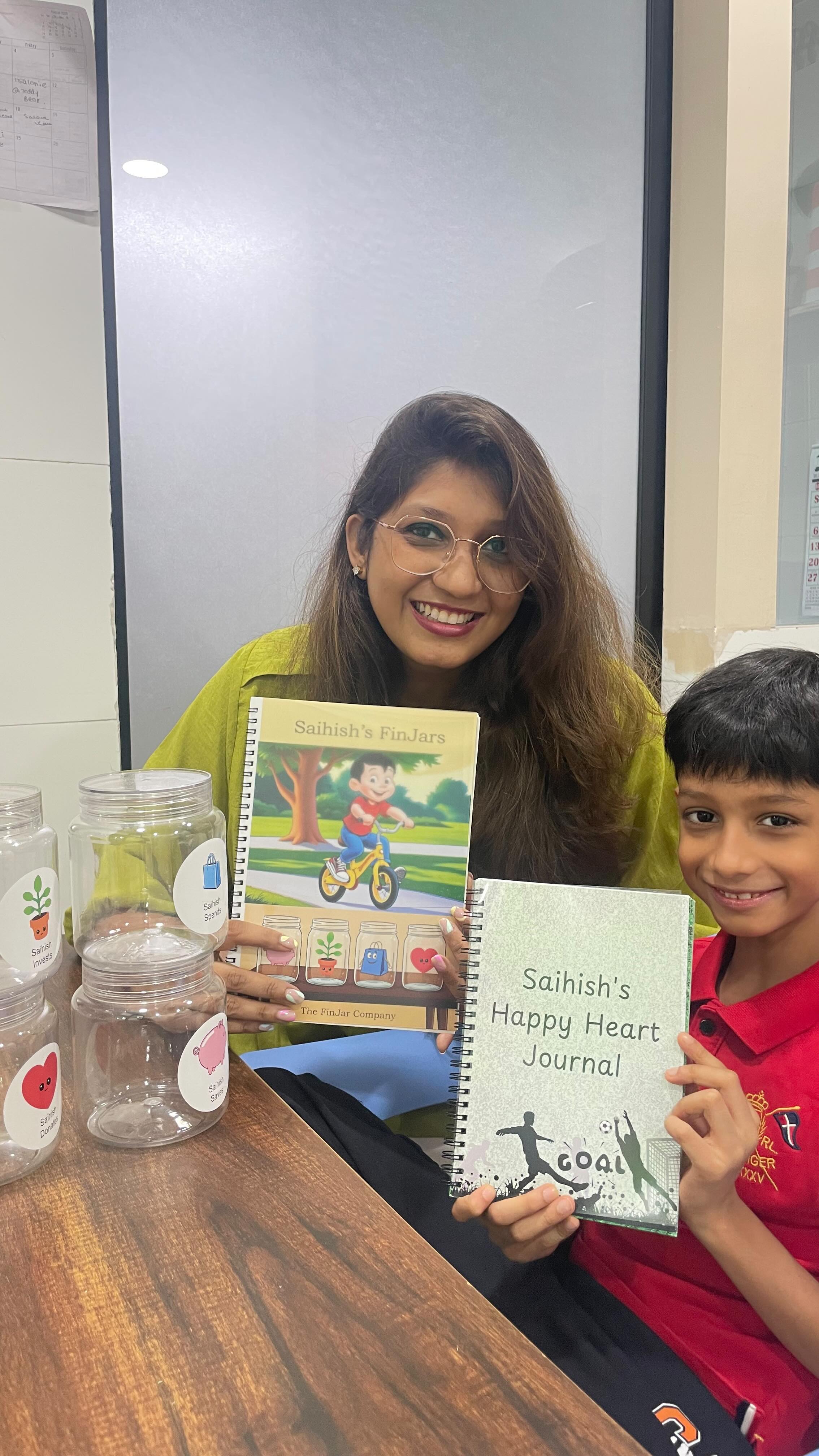 Come let’s learn about finance with the @thefinjars @crimemastergofo. Get your set today. You can get just the journal or the full kit! If you’re looking for a fun way fo learn or a gift that’s meaningful. This is your choice!