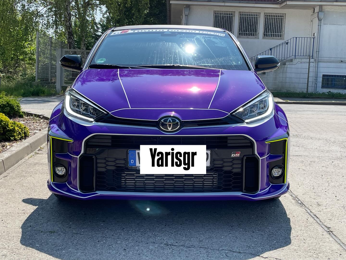 #toyotayarisgr #hansefolia #yarisgrwrapped #yarisgrdesign #yarisgrcarwrap
