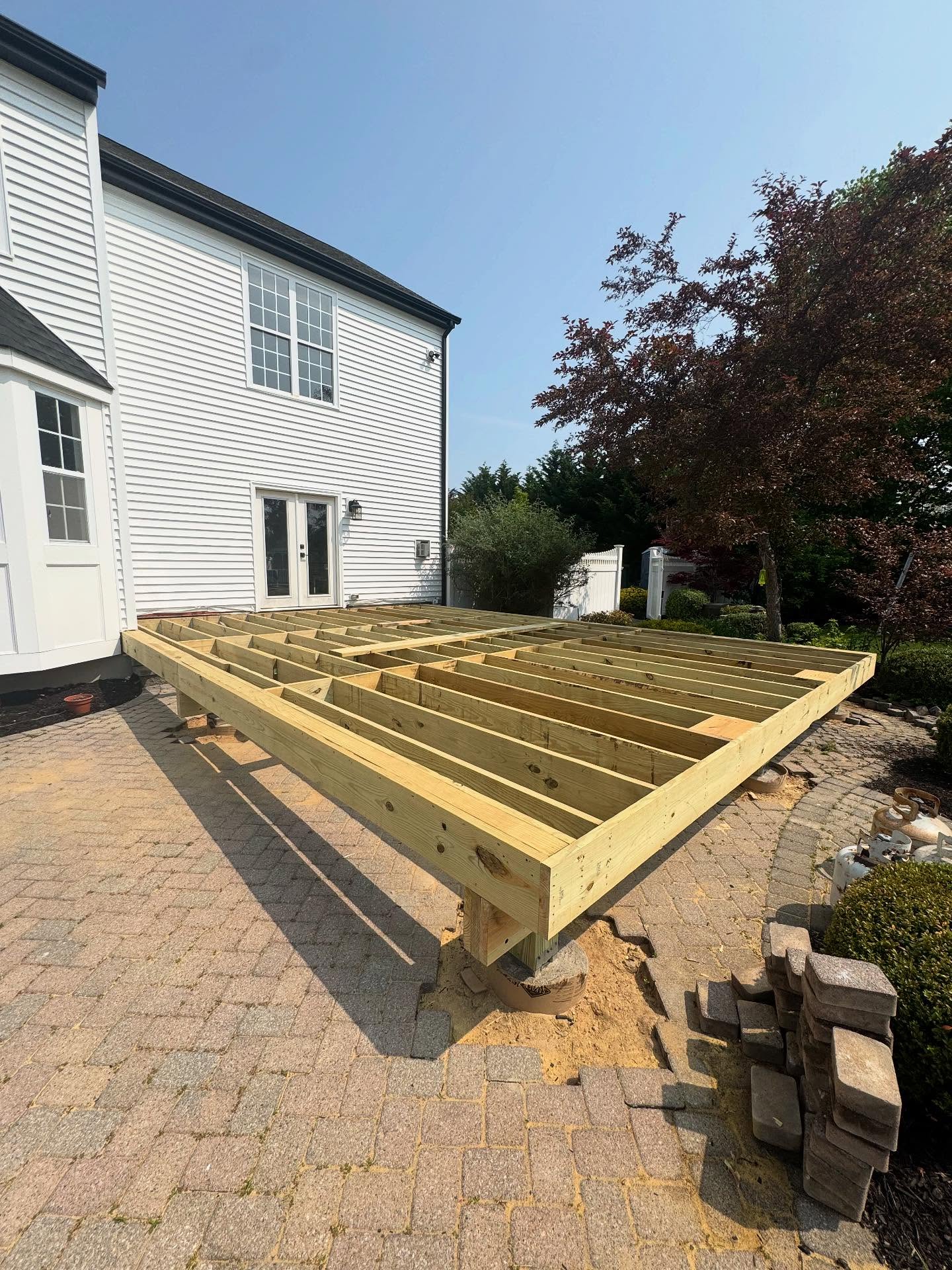 Another Custom Deck by Guidice Contracting
Built from scratch, crafted to last. Whether it’s entertaining guests or soaking up the sun, this new deck is ready for it all.
📍Proudly serving Long Island
📞 631-633-4876
🌐 www.guidicecontracting.com