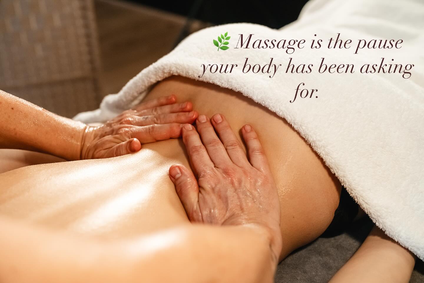 I recently had the privilege of supporting a beautiful client who spends much of her time caring for others and putting everyone’s needs before her own. During her session, I witnessed the moment her shoulders softened, her breath deepened, and the endless to-do lists fell away, even if just for a while.
It is a quiet, sacred thing when someone allows themselves to receive rest; to let the mind quiet; to let the body remember it is allowed to exhale.
If you too have been carrying alot, please remember it’s okay to pause. Our bodies are not machines, they’re our home, and they deserve moments of care ✨
#massagetherapychichester