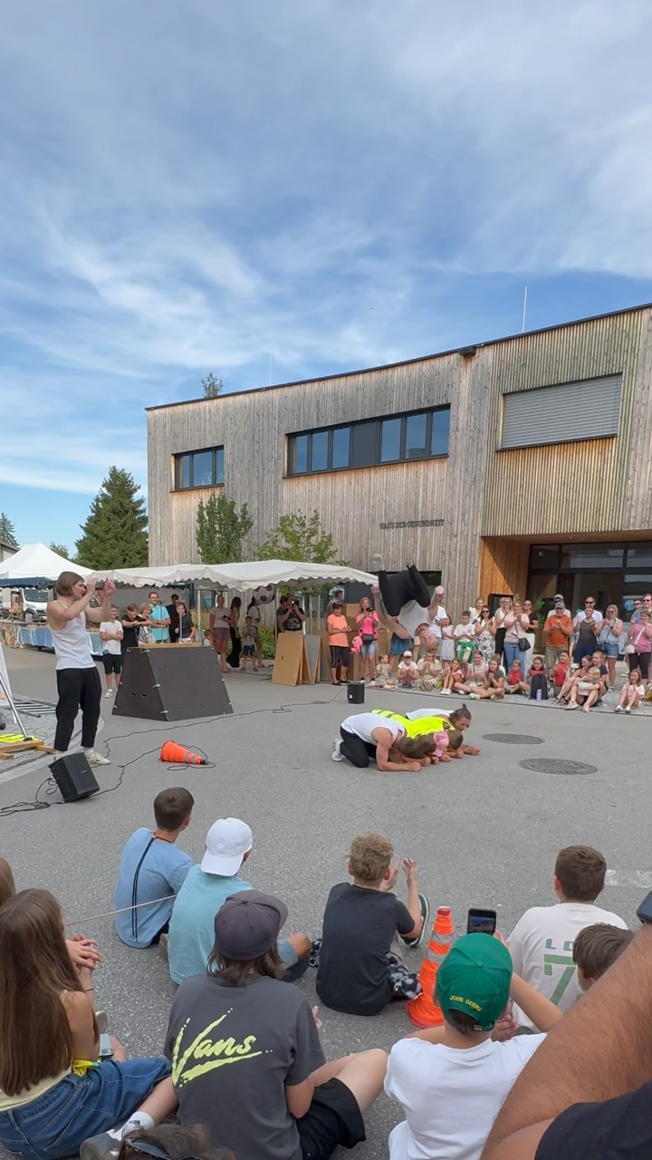 Danke @voecklamarkt ihr wart großartig. 🫶🏼❤️🔥
Ein paar Eindrücke von letztem Samstag am Stadtfest in Vöcklamarkt. ☺️