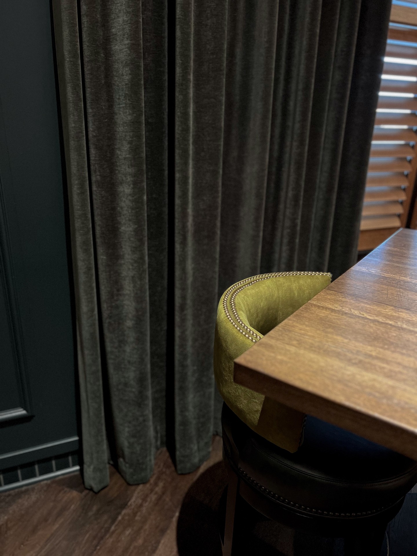 Every corner and detail matters!
We may be boutique in size but you have our full attention. We know every detail of your project. It is your unique story and it deserves attention.