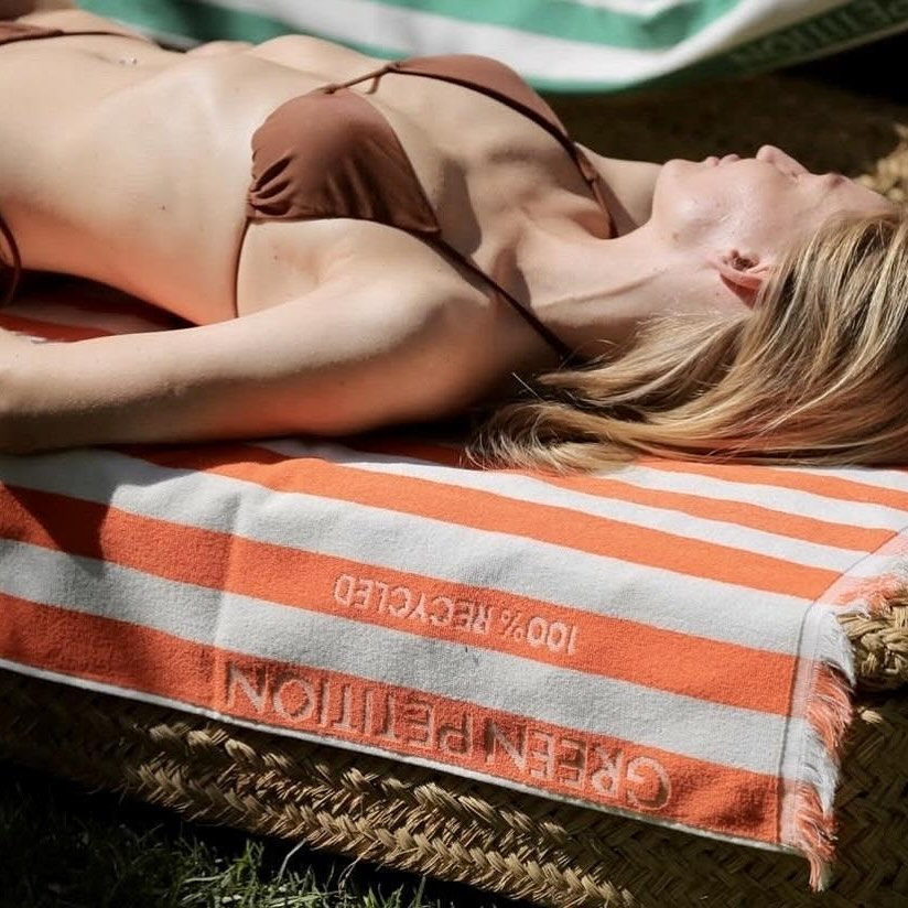 GLOW UP YOUR SUMMER WITH SWISSLINE
Unlock your skin’s summer potential! Here are three ways to transform your skin with @swissline.skincare this season. One option is ideal for a rainy day in Zurich. Check out the #linkinbio🌞 We wish you relaxing and happy summer days!
@theagetraveller #swissline @labo_spa #spa #travel