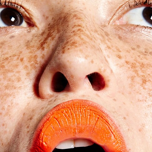 Why Your Bedroom Smells Could Be Keeping You Awake (and How to Fix It)
#sleepscents #badsmells #sleep #sleepnaturally #naturalhealth #sleepbetterlivebetter