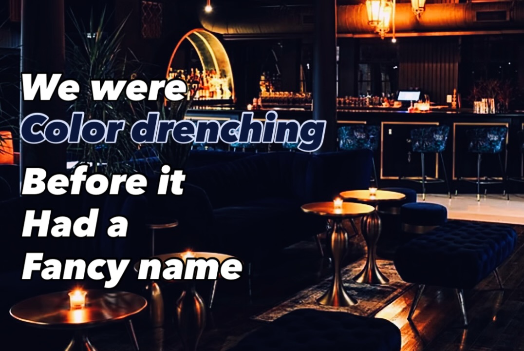 We will be talking about color drenching in our blog next week. Until then, enjoy this beautiful space @waxlight_bar_a_vin, captured ever so beautifully by @kckratt