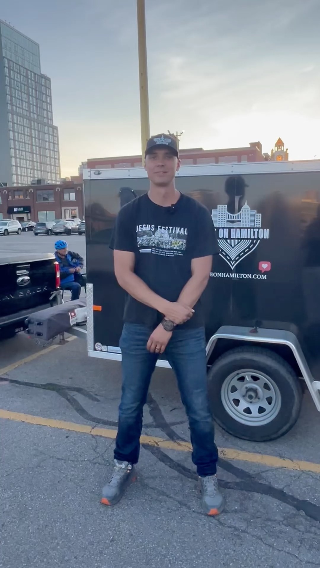 Video Interview by: Thanh Campbell 🙏
"Thank you Daniel Ziedins for sharing about Love on Hamilton and the Jesus Festival 2025!!"
#loveonhamilton #jesusfestival ❤️🌆