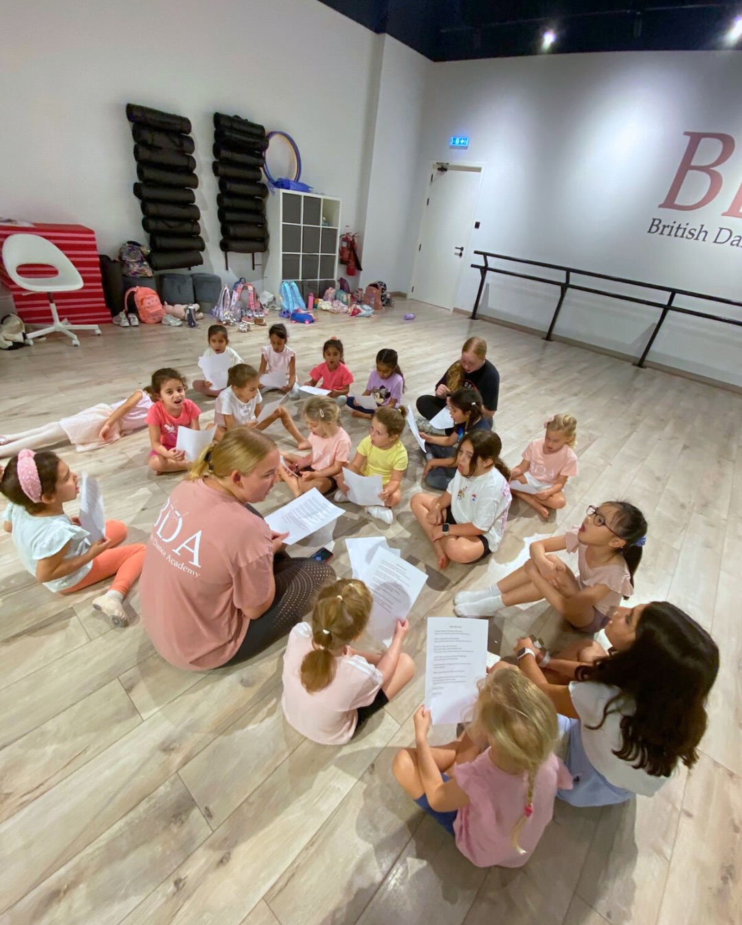 🌺 Day 1 of week 2 of Summer Dance Camp – Moana Magic Unleashed!
🌊 Our second week of Summer Dance Camp began with a splash as we set sail on a Moana-inspired adventure! From the moment our campers arrived, the Academy was filled with island rhythms, big smiles and boundless energy.
🌟 Day 1 was all about powerful movement and storytelling; from expressive musical theatre and upbeat hip hop to strong acro tricks and graceful ballet. Our dancers embraced the Moana theme with confidence, courage and creativity.
✨ Each camp day includes:
⭐ Ballet, hip hop, acrodance & musical theatre dance
⭐ Strength & flexibility training
⭐ Creative arts & crafts
⭐ Dance education
🌟 All building up to an end-of-week performance for families!
✨ The journey across the ocean had only just begun and what a start it was!
ℹ️ For more detailed information about our classes, simply click the link in bio.
📱 To book your trial class, WhatsApp our Student Support at +971 58 850 3743.
#dubaidance #dubaidancers #balletclassdubai #balletdubai #dancedubai #kidsdanceclass #kidsdancedubai #kidsballetdubai #dubaidanceacademy #ballet #britishdanceacademy #danceschooldubai #danceacademydubai #adultdancedubai #dubaidanceschool #dubaidancecommunity #danceindubai #balletindubai #dubaikids #dubaikidsactivties #dubaistudiohire #dubaibirthdayparties #dubaibirthday #dancecampdubai #dubaicamp #dubaichildren #dubaieducation #dubaischools #danceshopdubai #danceexamsdubai