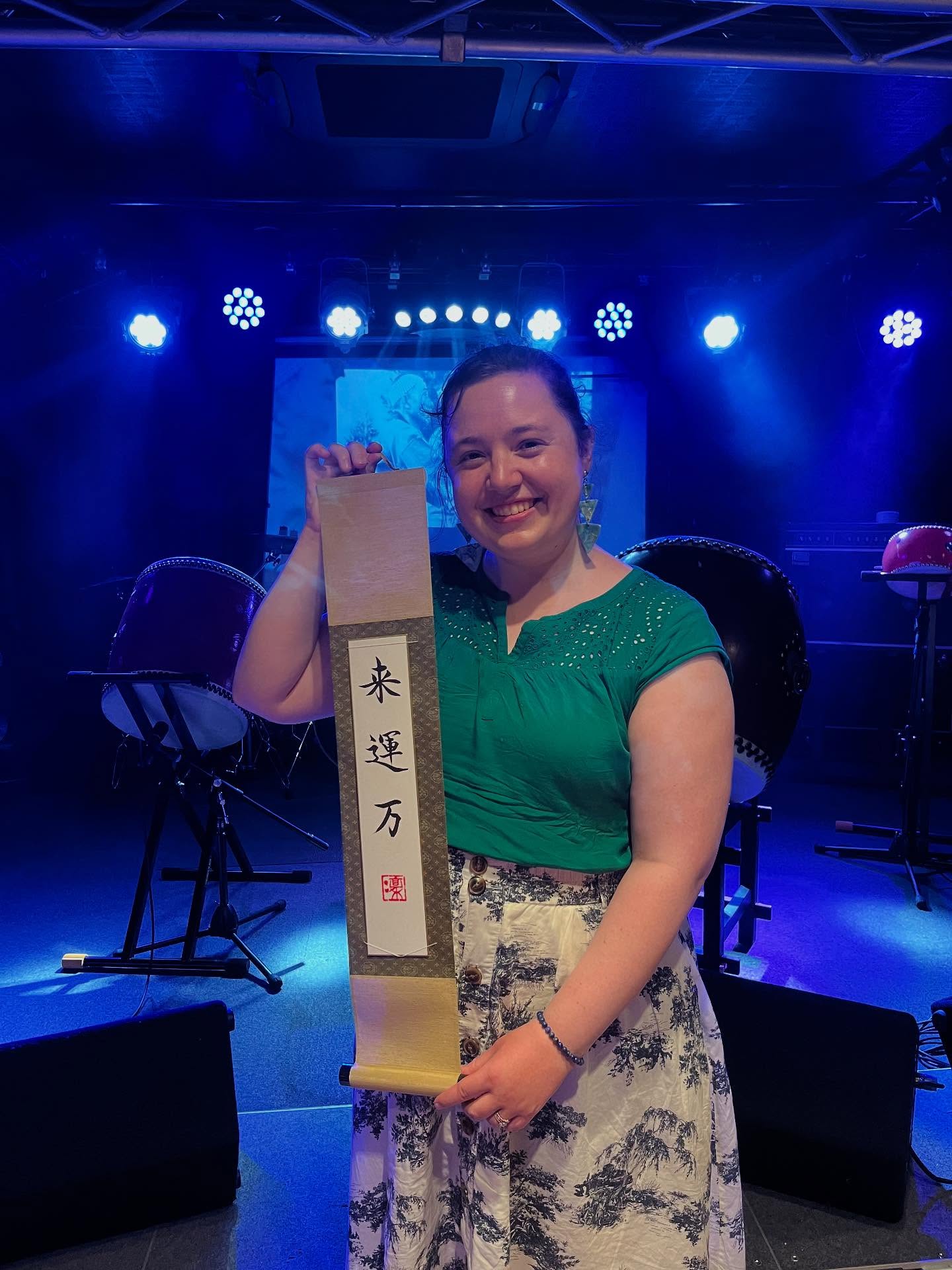 Thank you for coming✨🇺🇸
They got their name in Japanese✨
#calligraphy #calligraphykyoto #japanesecalligraphy #calligraphykyoto #experiencecalligraphy #shodo #calligraphygion #tripkyoto #visitkyoto #experience