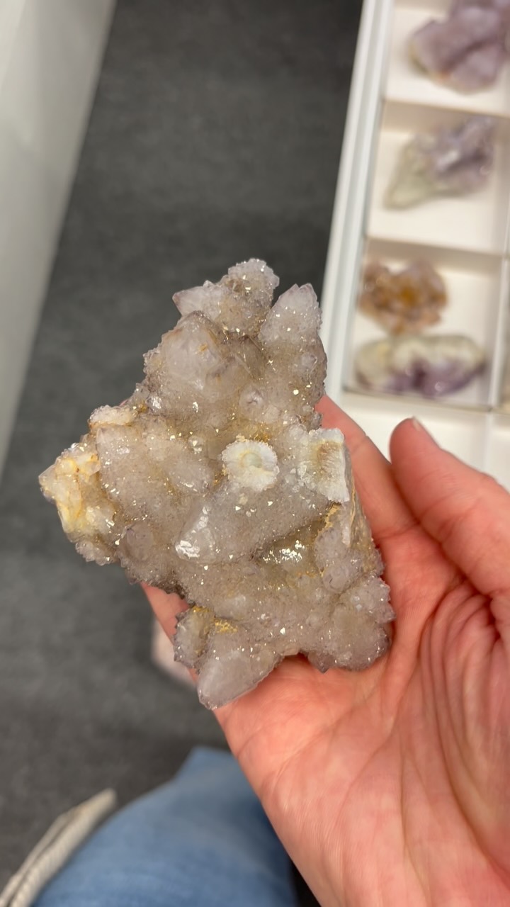 Your save space ✨ #love #art #nature #explore #magic #gemstone #achtsamkeit #liebe #home