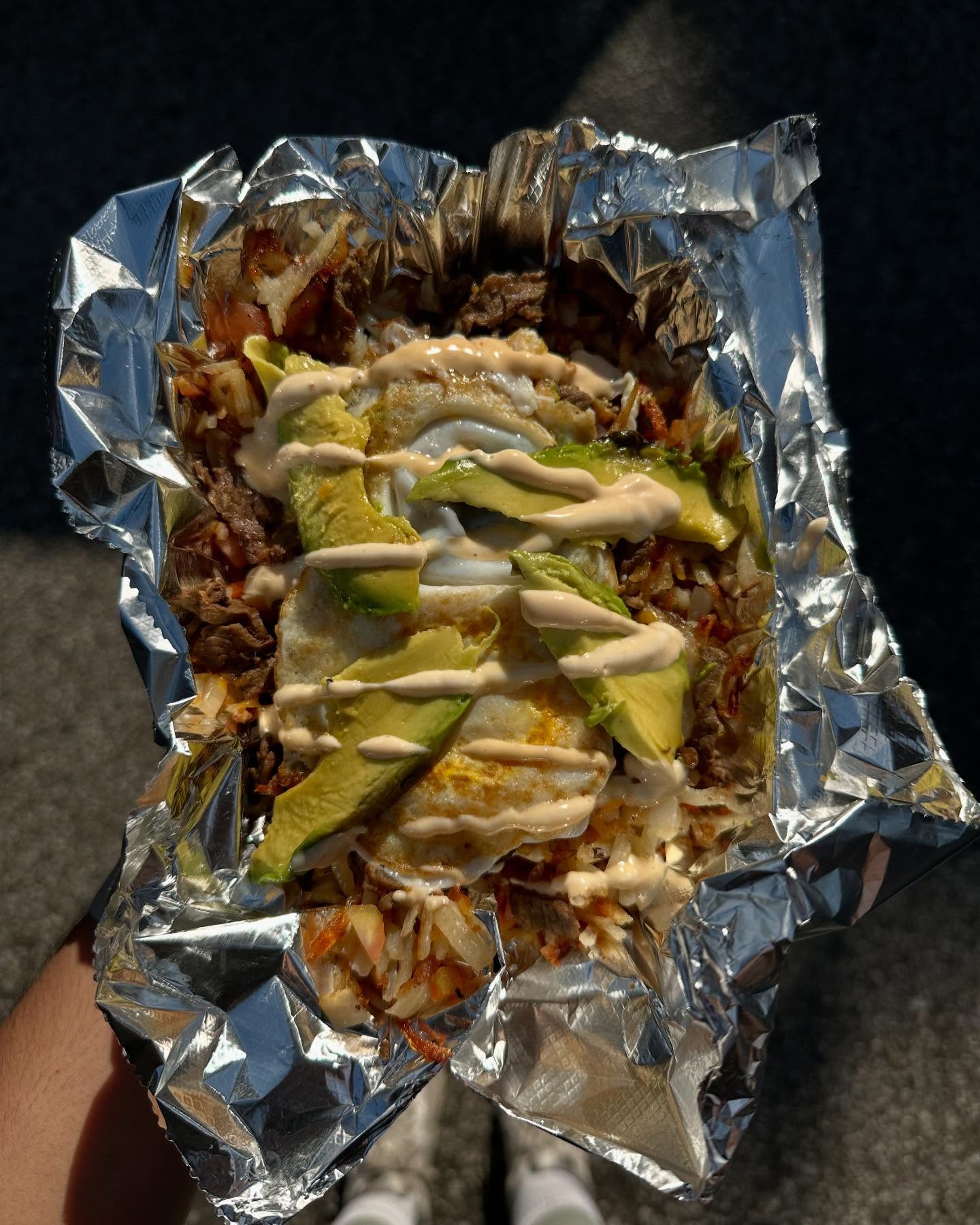 ✨ NEW SODA CITY SPECIAL ✨
Start your weekend right with our brand new Brunchero lineup — only available AT SODA CITY! 🌞🌯🍳
🌯 Brunchero Burrito
Hash browns, egg, mozzarella cheese, onion, tomato & steak.
🥑 Brunchero Bowl
Hash browns, chorizo, tomato, over-easy egg, avocado, Chicano sauce, and melted mozzarella.
these are here for a good time, not a long time 😉
#colatoday #sodacity #newspecial #brunch #columbiasc