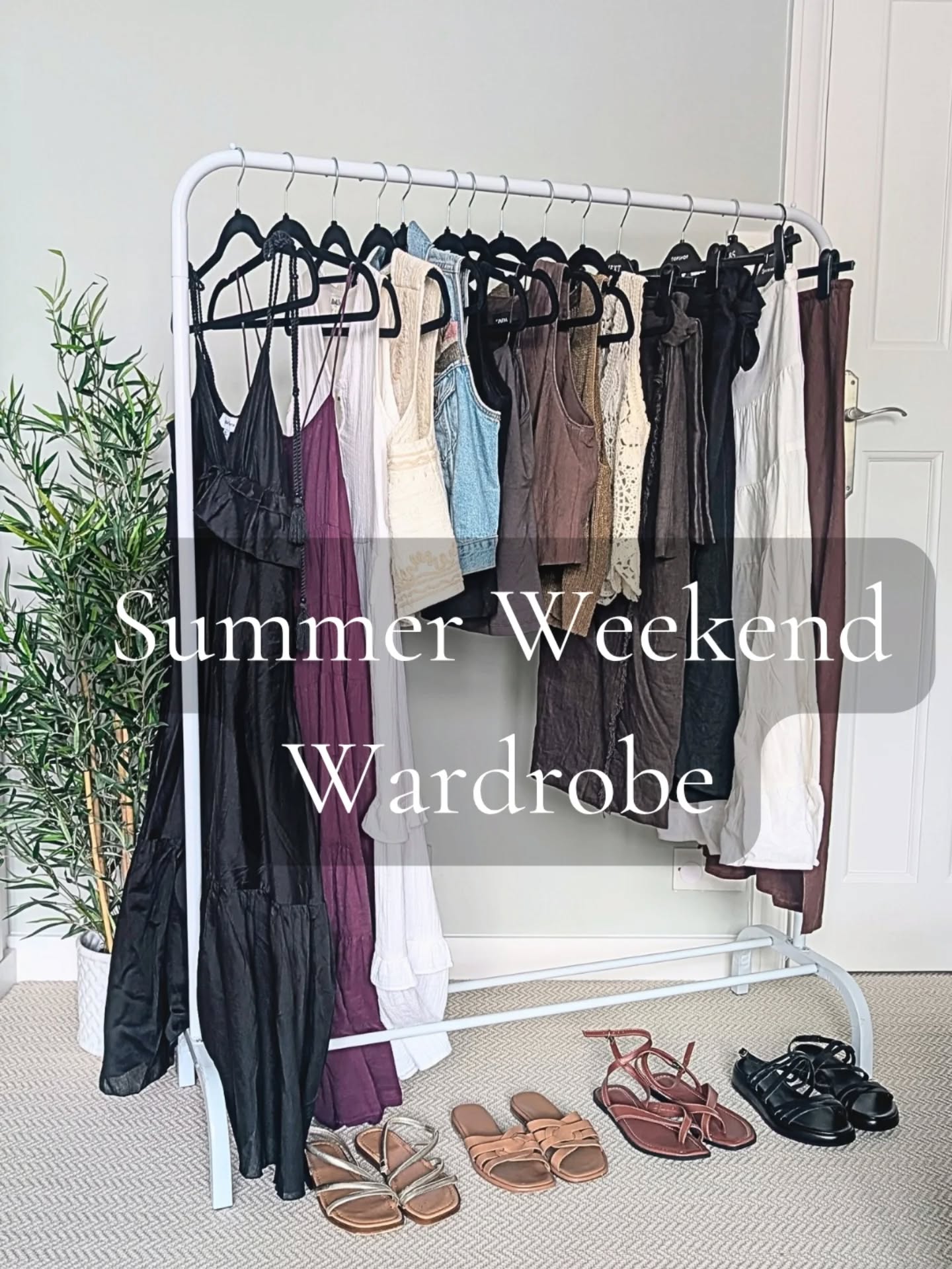 Sorted your summer workwear but struggling on hot weekends?
Here's what to own:
1. 2-3 great casual dresses in a shape that's right for your body type
2. 1-2 skirts, very light weight trousers or shorts depending on your preference
3. 3-4 base layer t shirts or vests
4. 2 top layers such as cardigans, gilets or light jackets to cope with changeable weather
5. A dark and light neutral sandal one chunkier and one more delicate and strappy to create different looks
6. Finishing touches matter: great summer jewelry will add polish to your look
7. A summer bag in a colour that works with most of your summer wardrobe
Did you know my Dream Wardrobe members get monthly shopping suggestions for their body type and colour season? See 🔗 in bio for details
#summerwardrobe #styleover40 #capsulewardrobe