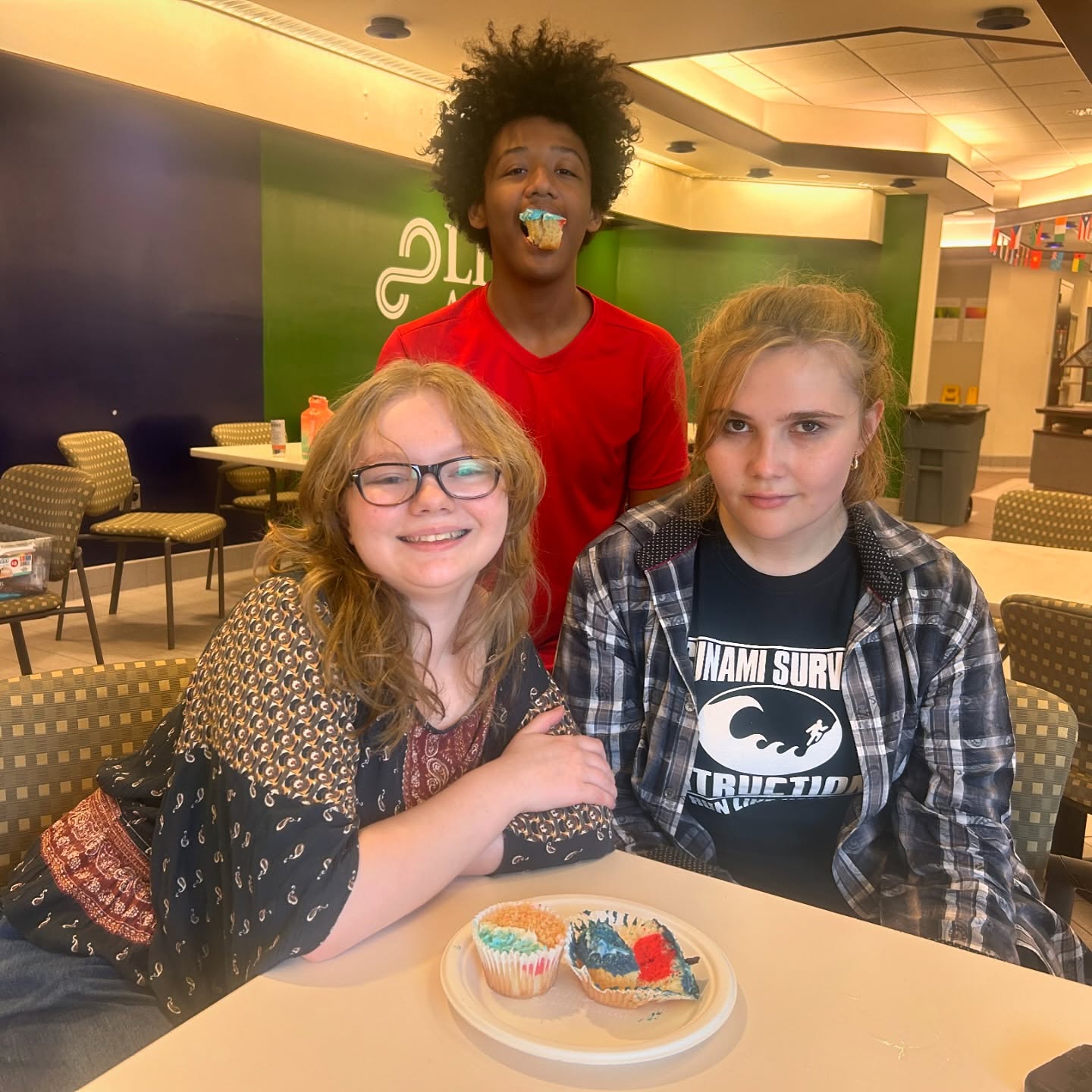 Week 3 of our inSPIREd summer was extra SWEET! 🍦🧁🍭
Students got creative with cupcake wars, made their own slime to take home, and enjoyed a special treat from Mister Softee! 🍧
.
.
.
#fairfieldcounty #westchestercounty #connecticut #connecticutschools #privateschool #privatemiddleschool #privatehighschool #therapeuticschool #therapeuticdayschool #specialeducation #bethelct #brookfieldct #darienct #fairfieldct #greenwichct #reddingct #newcanaanct #norwalkct #ridgefieldct #stamfordct #westonct #westportct