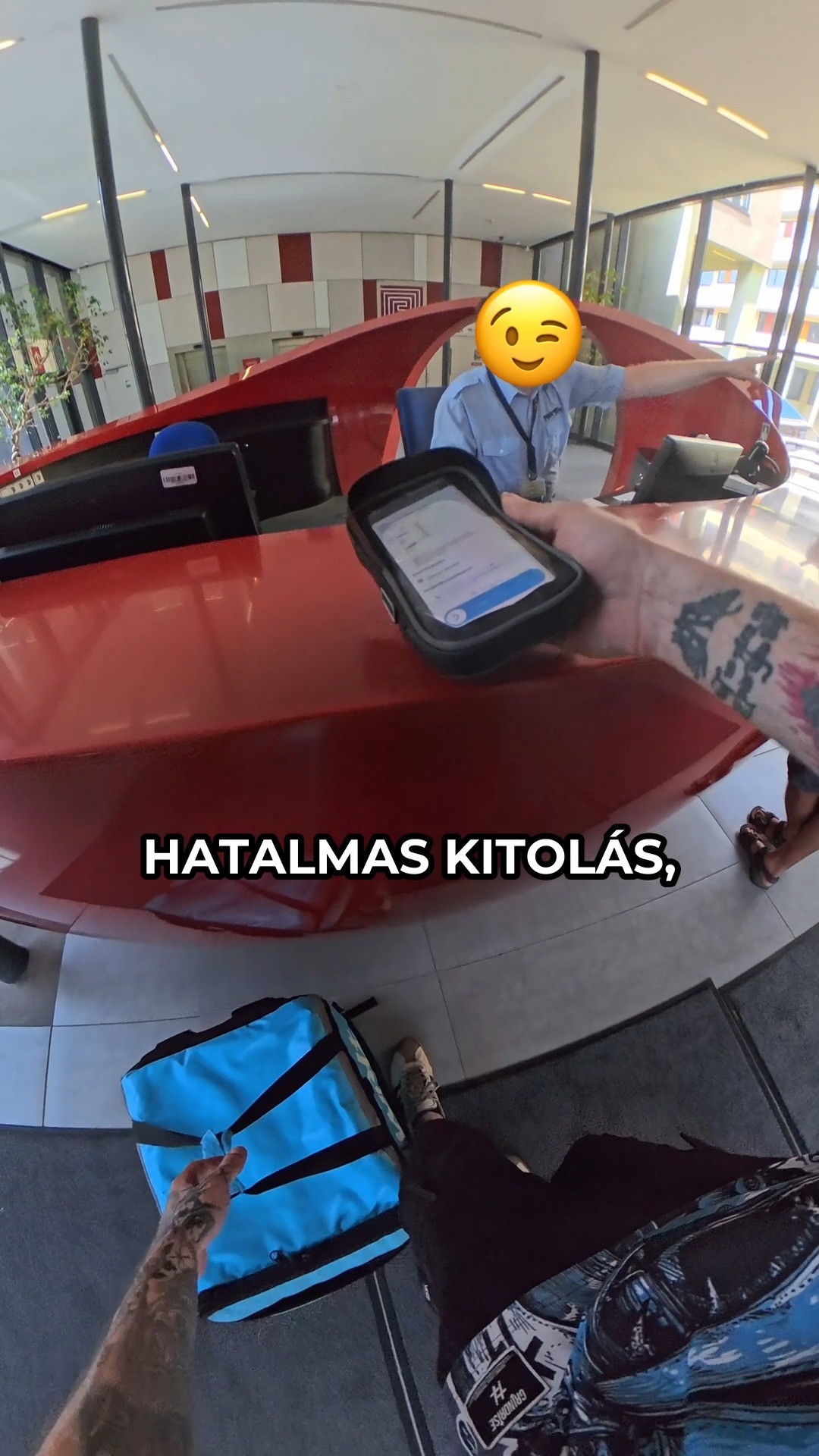 Taggeld futár ismerőseidet!
#wantopfutár #wtf #futár #futárszolgálat #munka #kiszállítás #munkalehetőség #gyorsfutár #szállítás #bicikli #delivery #biciklisfutár #deliveryguy #cyclinglife