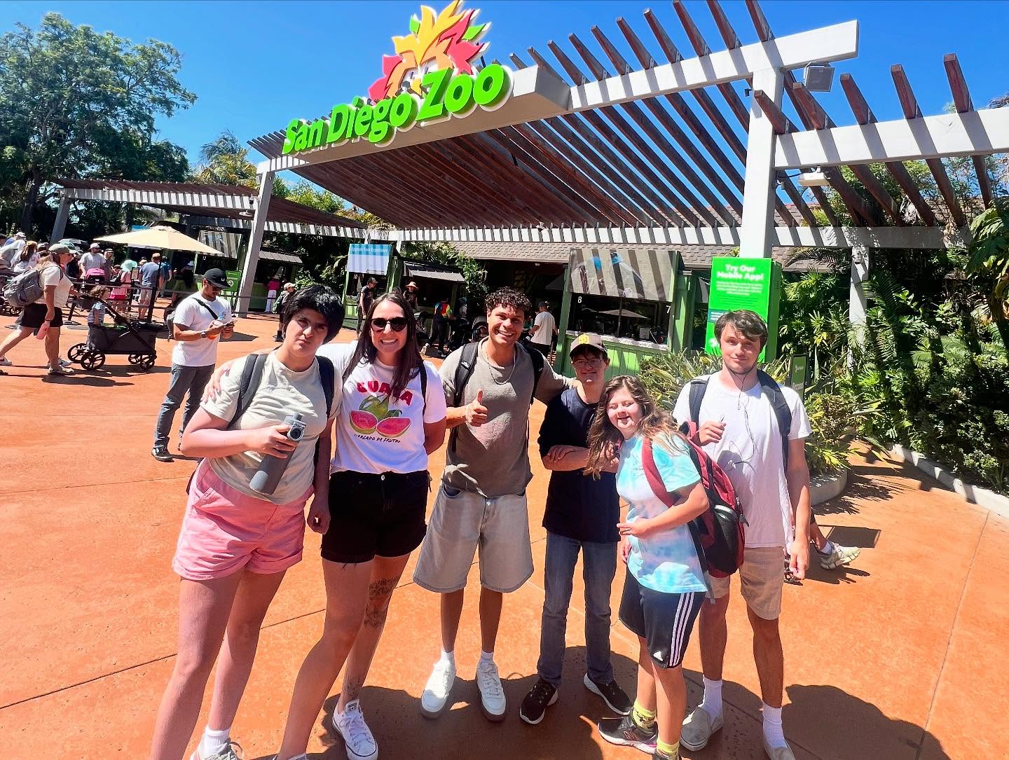 ☀️ Week 8 was the ultimate summer combo!
We explored the San Diego Zoo 🐾, soaked up the sun at the beach 🌊, played our favorite sports ⚽️🏀, cooled off in the pool 💦, and ended it all with sweet treats from Cali Creamin’ 🍦😋
#Week8Highlights #SanDiegoZoo #BeachDayBliss #SportsAndSunshine #CaliCreamin #SummerCampVibes #CommunityStridesCamp