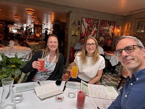 What a week of treats – what a lucky team we are!
Thanks so much to Simon Johnson and Avenue Sales & Marketing and Michael Yeung and De Vere Beaumont Estate
Lovely catching up with you both and hearing all the fabulous updates on your hotels. Feeling very spoilt!
.
.
.
#limebluesolutions #travel #hotels #events #design #venue #live #virtual #production #av #incentives #rewards #client #sitevisit #uk #successful #LuxuryHotelsUK #venuefinding #eventprofessionals #eventprofsuk #berkshire #cookham #creativesolutions #eventstyling #lifestyle #team #sitevisit #networking