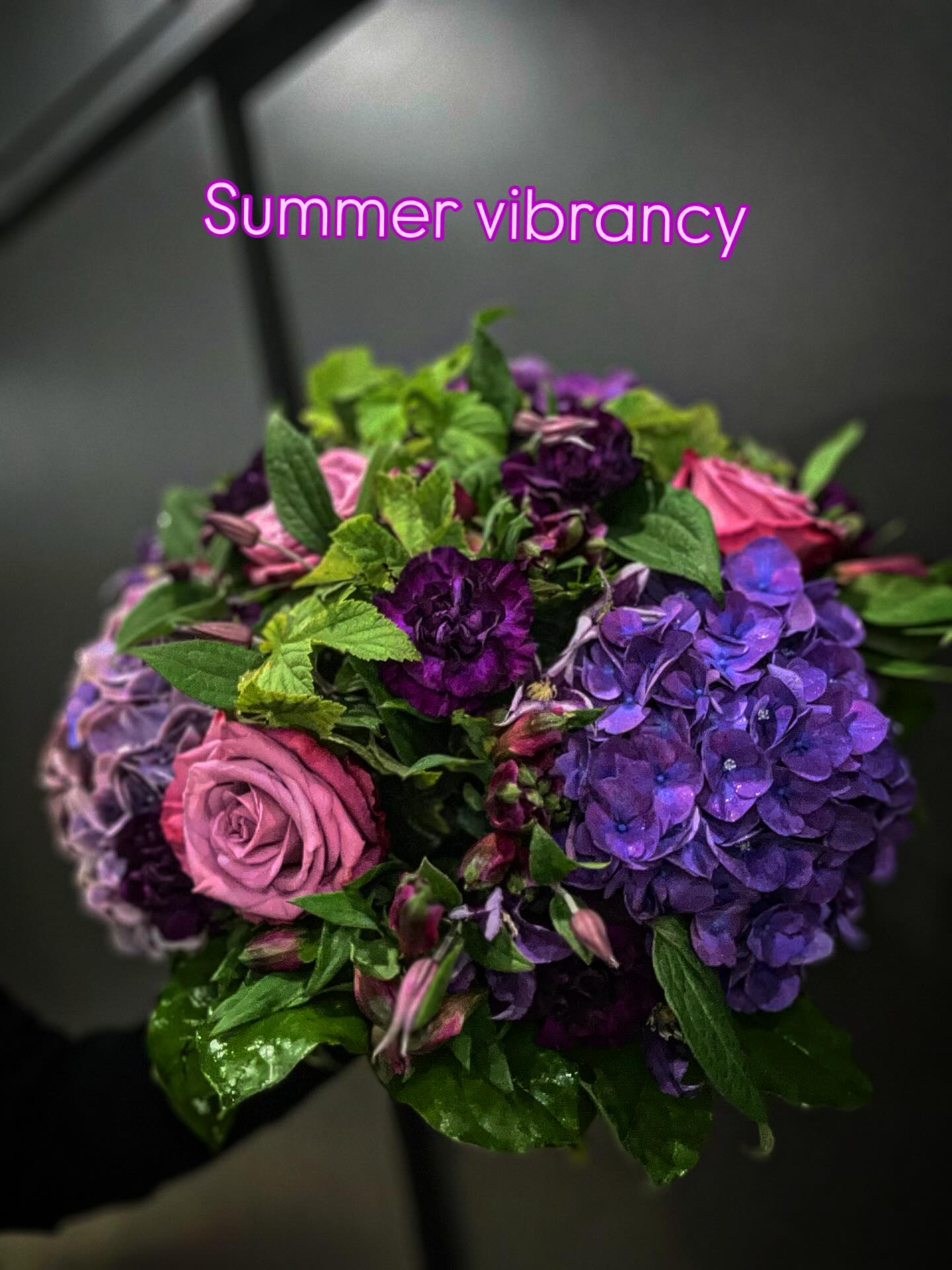 Treat yourself or someone special with some wild summer vibes
#yes_flowers #summer #flowers #flowerbouquets #bouquet #galway