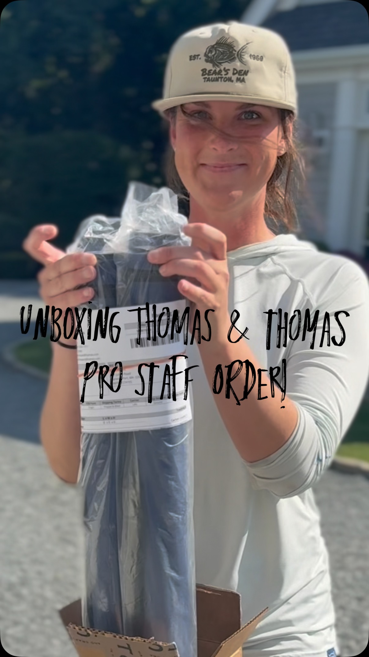 The box we’ve been dreaming about just showed up 😍📦🎣 We are so honored to join the @thomasandthomasflyrods Pro Staff.
“The rod you will eventually own” - and now we do! Feeling so lucky to represent such an iconic brand and even more excited to put these rods to work. #jaxcharters #capecod #thomasandthomas #thomasandthomasflyrods