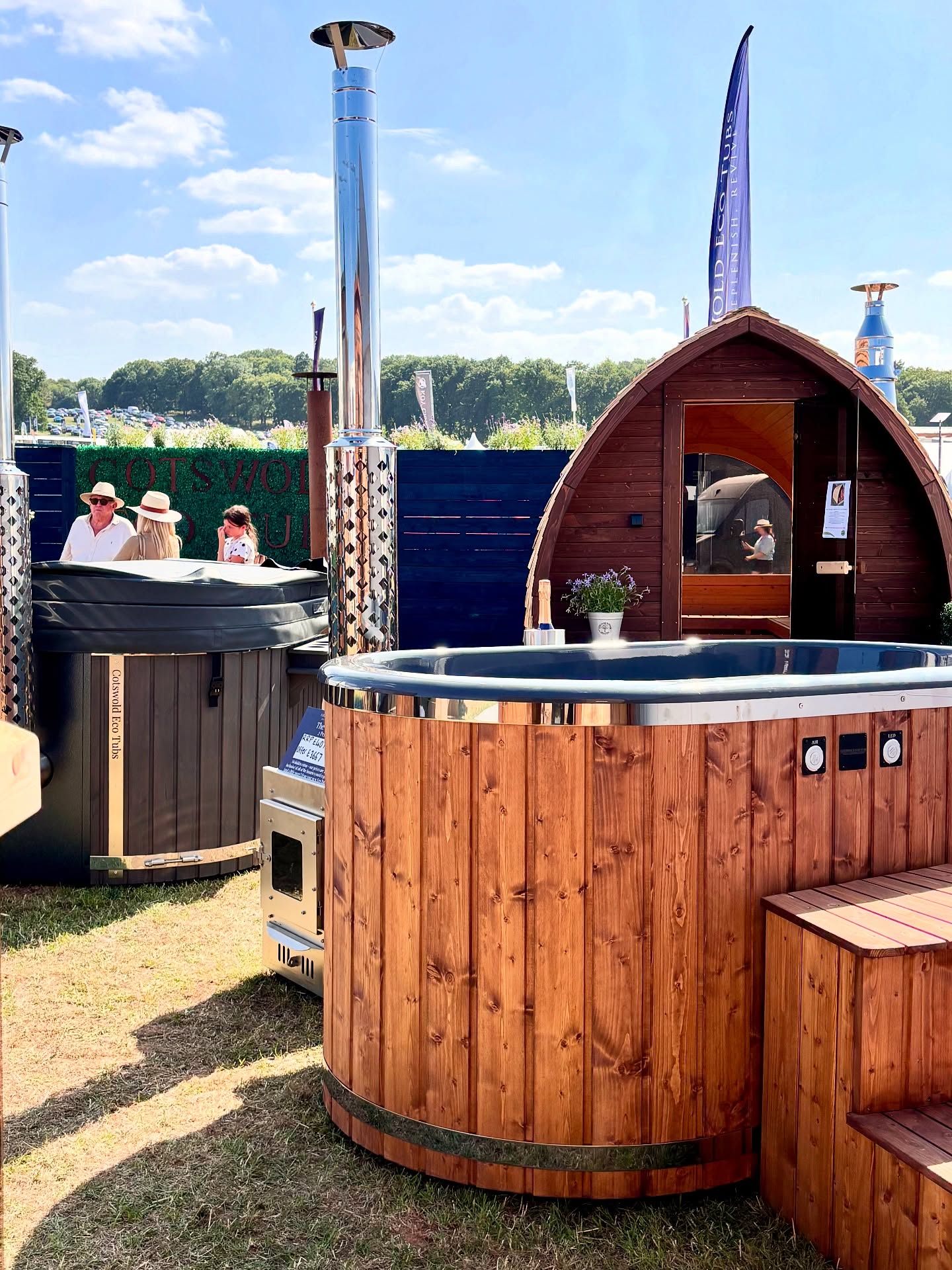 Day one @thegamefair brought the sunshine, good vibes, and the best crowd ☀️ Big thanks to our lovely regulars for popping by — and to all the new faces, it was such a pleasure meeting you! We’re so grateful for the support.
📍 Find us all weekend at Stand B149
#cotswoldecotubs #HotTubCare #EcoSoak #ChlorineUse #sustainablesparkle #woodfiredhottubs #hottubsofinstagram #woodfiredhottub #homeandgarden #lifestyle #gardenlife #gardenlove #luxurygarden #gardenfurniture #poolmaintenance #gardendesignideas #hottublife #relaxation #spa #selfcare #relaxtime #gamefair