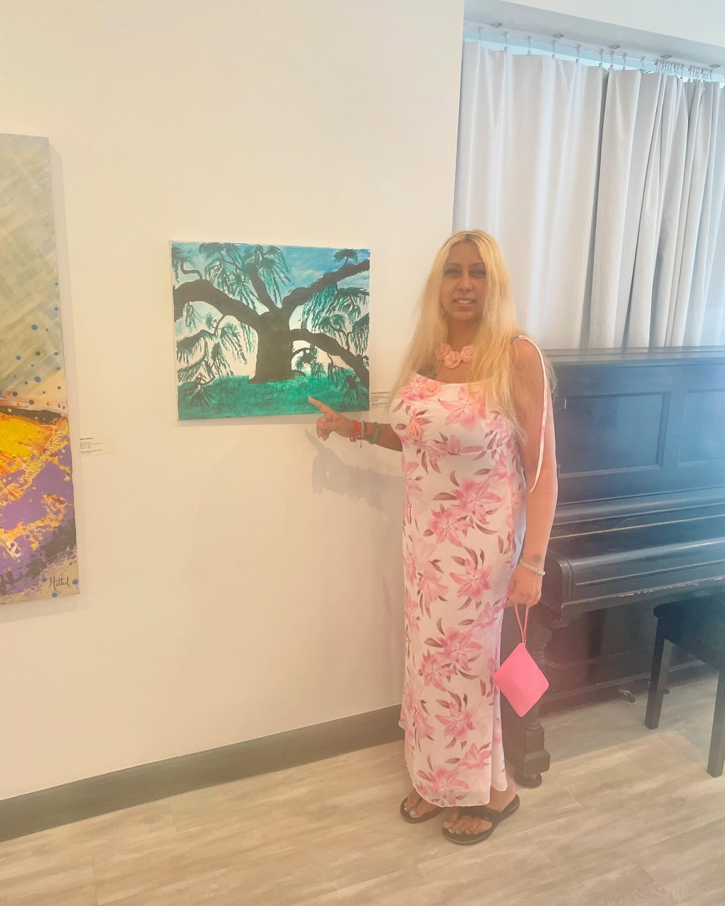 Mezikal at Diverse Expressions Exhibit at Likha Art Gallery/ curated by Joe Corbalis #mezikal #eccentricart #worldphotography #exhibitedartist #exhibitions #humanhair #likhaartgallery #likha