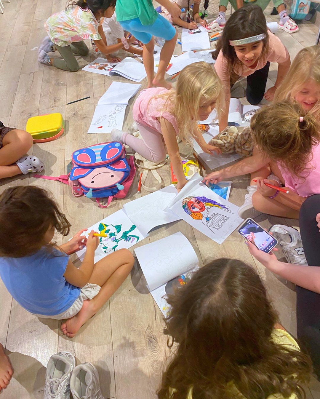 🌺 Day 2 of Week 2 – Riding the Wave of Moana Magic!
🌊 Our island adventure continued with even more energy, creativity and teamwork as campers returned for Day 2 of our Moana-themed Summer Dance Camp!
⚡From the moment warm-up began, our dancers dove straight into movement and music; exploring bold hip hop grooves, dynamic acro skills and powerful storytelling through musical theatre dance. Their confidence is growing with every count of 8!
🎨 Our arts & crafts corner was full of colour and imagination too, with island-inspired designs and ocean-themed creations taking shape as part of the Moana journey.
✨ Each camp day includes:
⭐ Ballet, hip hop, acrodance & musical theatre dance
⭐ Strength & flexibility training
⭐ Creative arts & crafts
⭐ Dance education
🌟 All building up to our end-of-week showcase for family and friends!
As the waves kept rolling, so did the smiles. Day 2 was all about discovering our inner voyagers and the results were pure joy.
ℹ️ For more detailed information about our classes, simply click the link in bio.
📱 To book your trial class, WhatsApp our Student Support at +971 58 850 3743.
#dubaidance #dubaidancers #balletclassdubai #balletdubai #dancedubai #kidsdanceclass #kidsdancedubai #kidsballetdubai #dubaidanceacademy #ballet #britishdanceacademy #danceschooldubai #danceacademydubai #adultdancedubai #dubaidanceschool #dubaidancecommunity #danceindubai #balletindubai #dubaikids #dubaikidsactivties #dubaistudiohire #dubaibirthdayparties #dubaibirthday #dancecampdubai #dubaicamp #dubaichildren #dubaieducation #dubaischools #danceshopdubai #danceexamsdubai