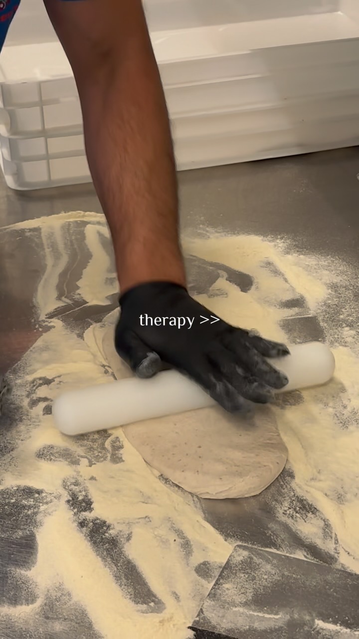 Making real Italian food isn’t just cooking — it’s therapy 🍕💆♂️ Panino Time !
From kneading the dough to that first perfect bite… this is what home feels like.
For us Italians, it’s tradition, passion, and pure joy. 🇮🇹❤️
#ItalianPizza #Pizza #MadeInItaly #AuthenticPizza #ItalianTradition #PizzaLovers #FoodIsLove #HomemadePizza #PizzaArt #ItalyOnAPlate #PizzaTime #DoughLove #ItalianSoulFood #panino #panini:#handmadebread #ciabattabread #sandwich