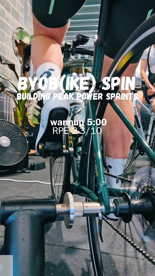 An insight into Monday night's bike session - Building Peak Power Sprints 💥
#london #cycling #triathlon #BikeStation #TheStationLondon
