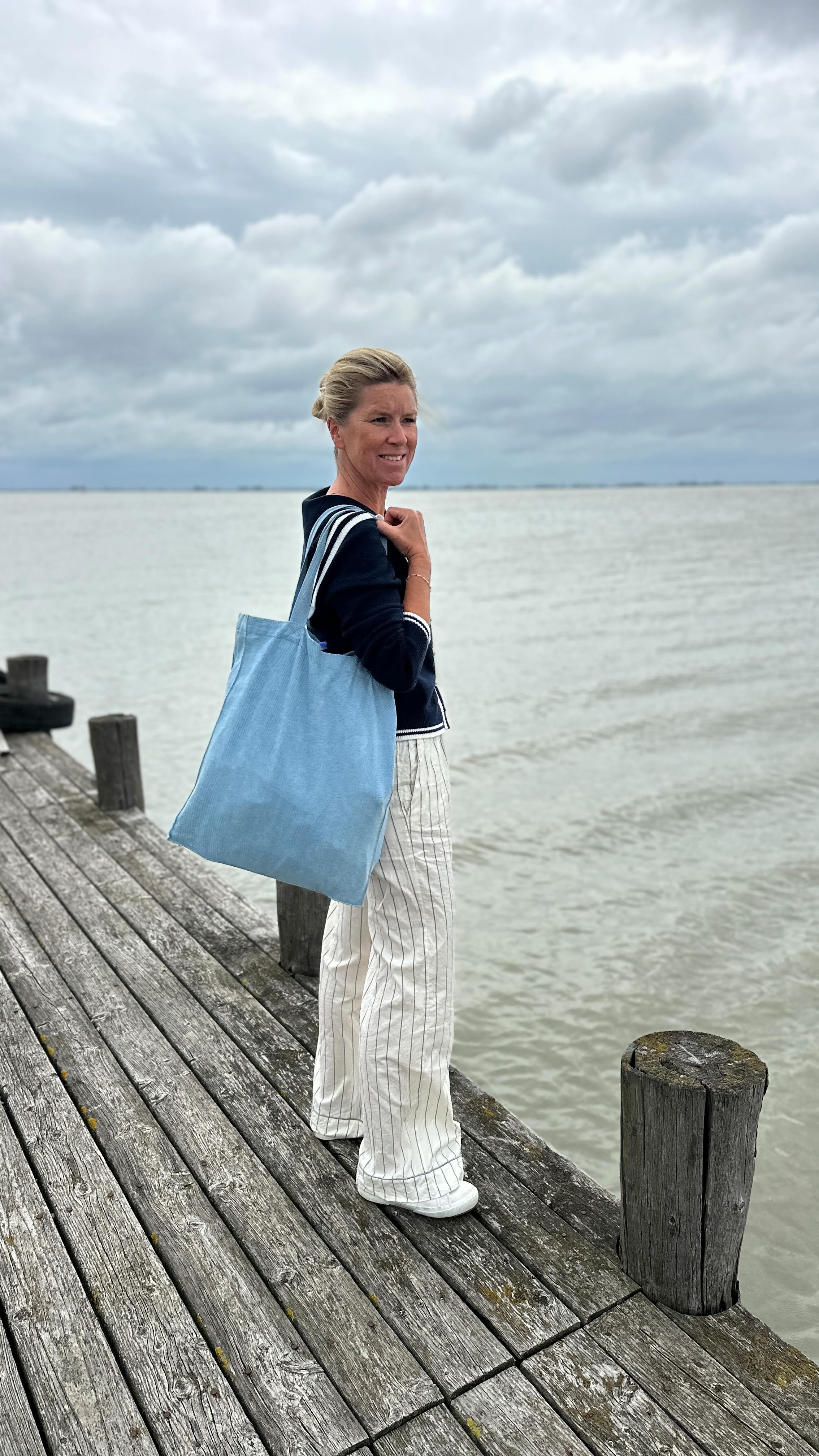 Ciao liebe Neusiedler See đâïž
Ich kommt zurĂŒck
@privateshopperstockholm
#privateshopperstockholm
#styleguide #personalstylist #fashionentrepreneur #fashionable #classiclook #classicstyle #outfitinspo
#austria #neusidlersee #winetrip #austrianwine #burgenland #doglove