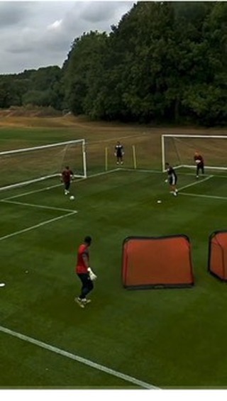 3 goal Live variable practise 🧤
✅ close range shot stoping
✅ Angled shot stoping
✅ pass & receive
✅ 1v1