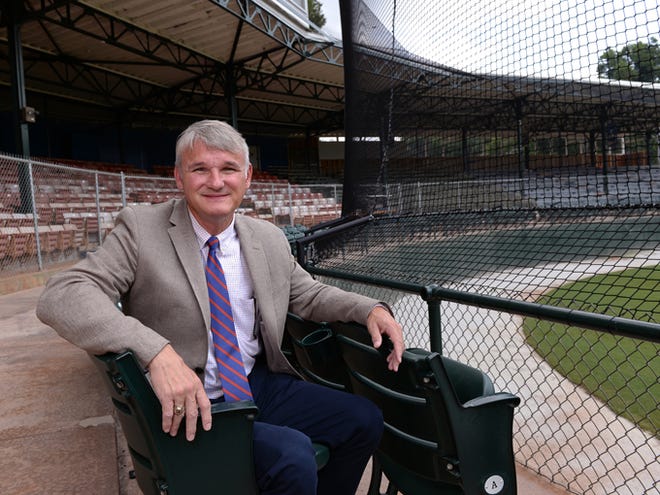 Preservation South Carolina is thrilled to announce the addition of two new members to our Board of Directors.
Donnie Love, Jr., a Spartanburg native and resident, is the principal at McMillan Pazdan Smith Architecture, where he works as a licensed architect with a focus on historic preservation and adaptive reuse.
Willie Jeffries, an Union native who lives in Orangeburg, is a legendary figure in college football history, best known for breaking racial barriers and building a legacy of excellence on and off the field.
They both have a deep passion for our mission and vision, and we look forward to utilizing their wealth of information, knowledge and talent, as we seek to preserve and protect the historic buildings and places of South Carolina.
#boardofdirectors #nonprofit #historicpreservation