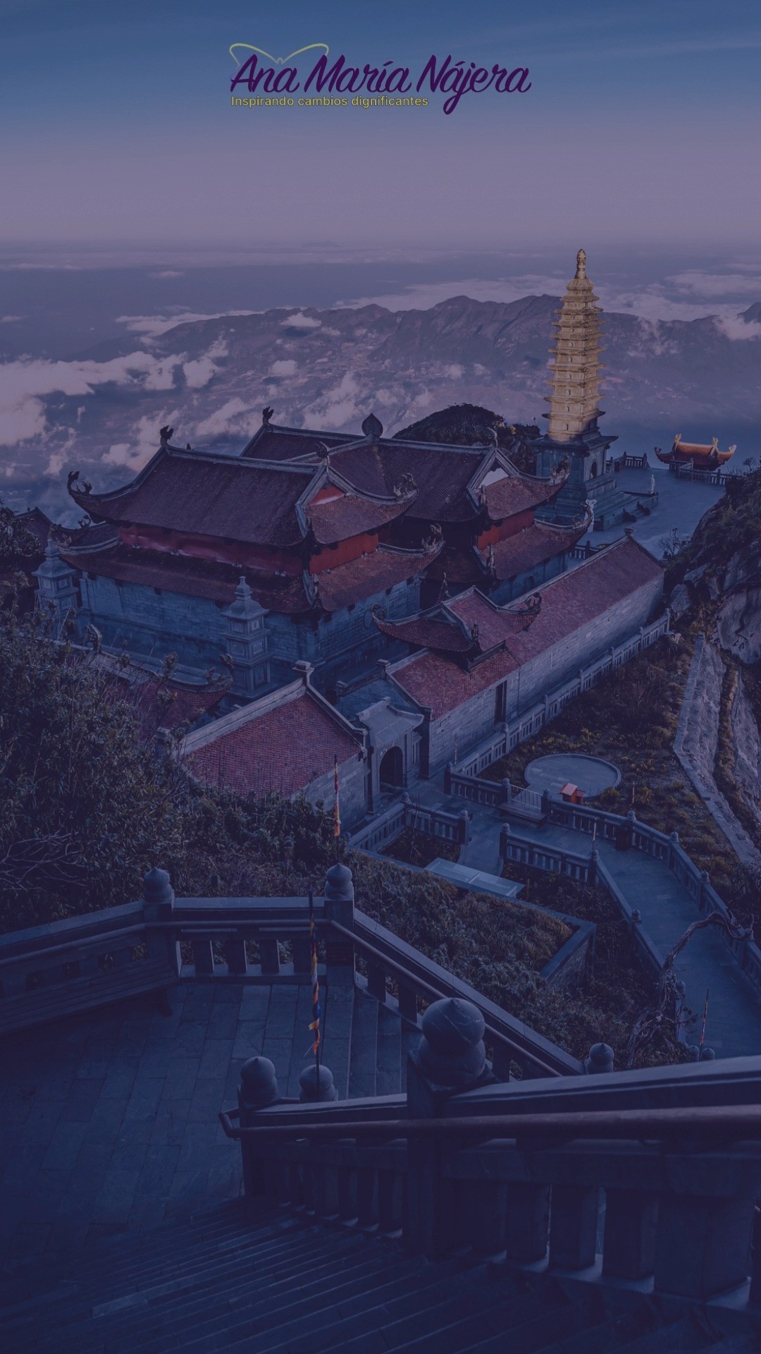 Agradecer es un ingrediente poderoso en la vida y si lo acompañamos de dosis de buen humor y valoración de lo que han sido y son nuestras oportunidades y logros, formamos una grandiosa receta para sentir gozo y fortaleza interior.
Suavizar los vaivenes que nos suceden cuando no todo va cuesta arriba es algo que podemos aprender.
Te invito a responder lo siguiente ¿qué haces tú para sentirte más fuerte, para darte energía y salir nuevamente adelante? ¿sabes que la gratitud y valoración contribuyen a enriquecer tu bienestar físico y emocional?
https://www.anamarianajeralemus.com/post/agradecer-y-valorar