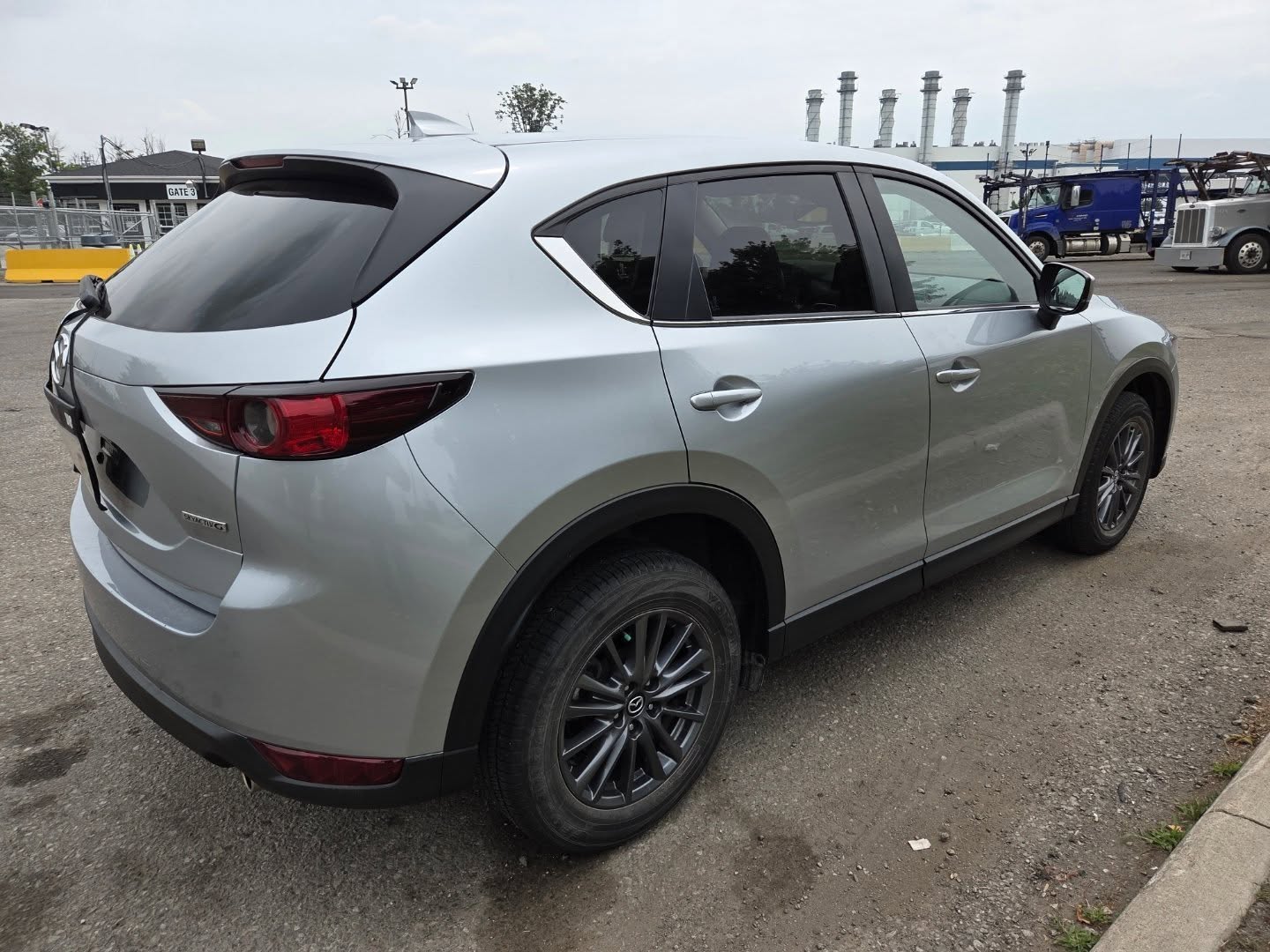 2021 Mazda CX-5 GS
Ready for a hassle-free selling experience? Get a competitive quote for your vehicle.
➡️ Tap the link in bio to get started or call us now!
#SellMyCar #InstantCash #UniversalMotors #Mississaugadealership #mazdacx5