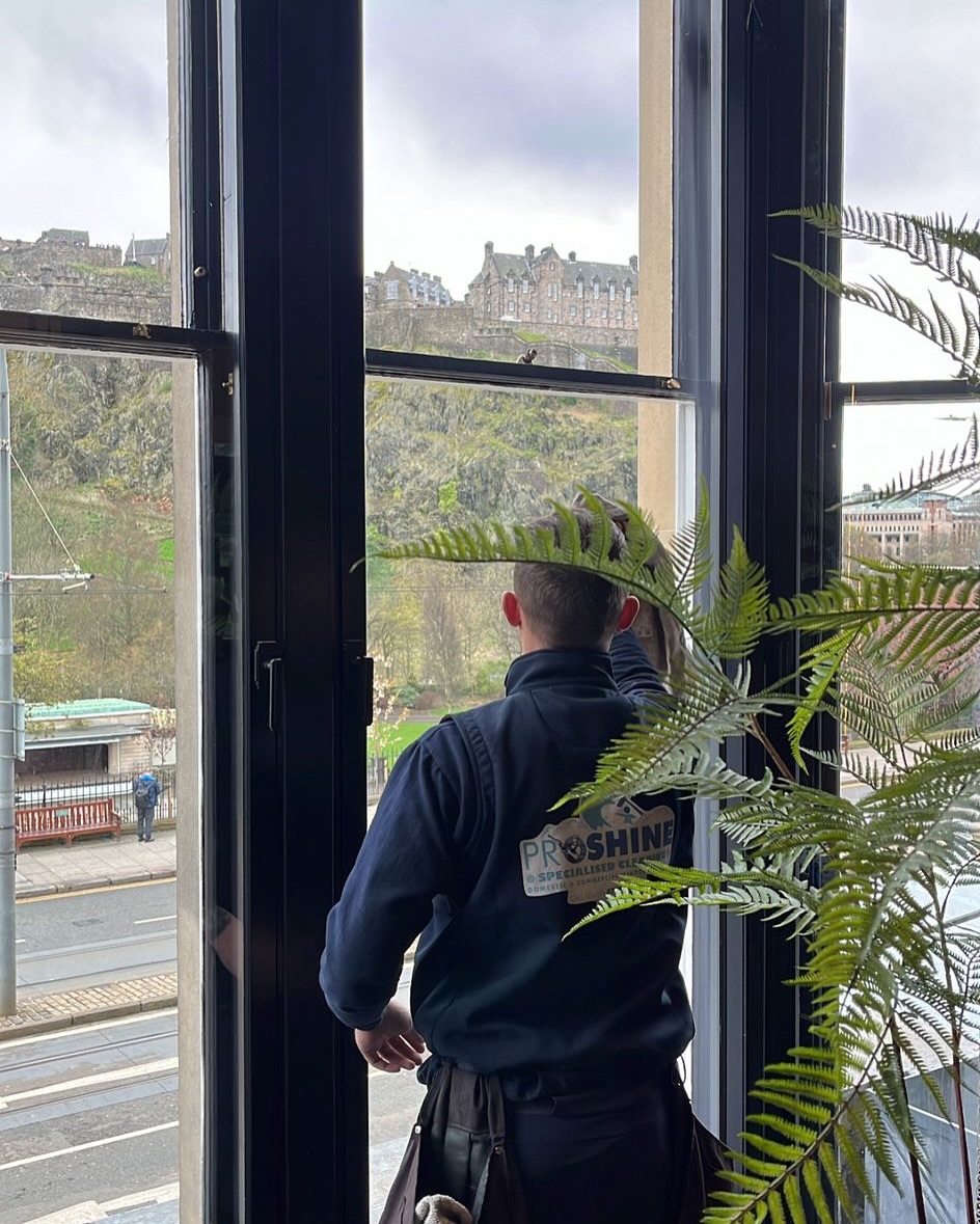 What a week!
At ProShine, no two days are ever the same,and we wouldn’t have it any other way 💪
With our full team out in force across Edinburgh city centre, we’ve been working hard managing and maintaining our commercial properties to the highest standards. From sparkling windows to pristine entrances, we’re proud to keep the city shining bright ✨🏙️
Here’s to another week of making Edinburgh look its best!
#ProShineCleaning #CommercialCleaning #EdinburghCleanTeam #SparkleWithProShine #NoTwoDaysTheSame #TeamProShine
