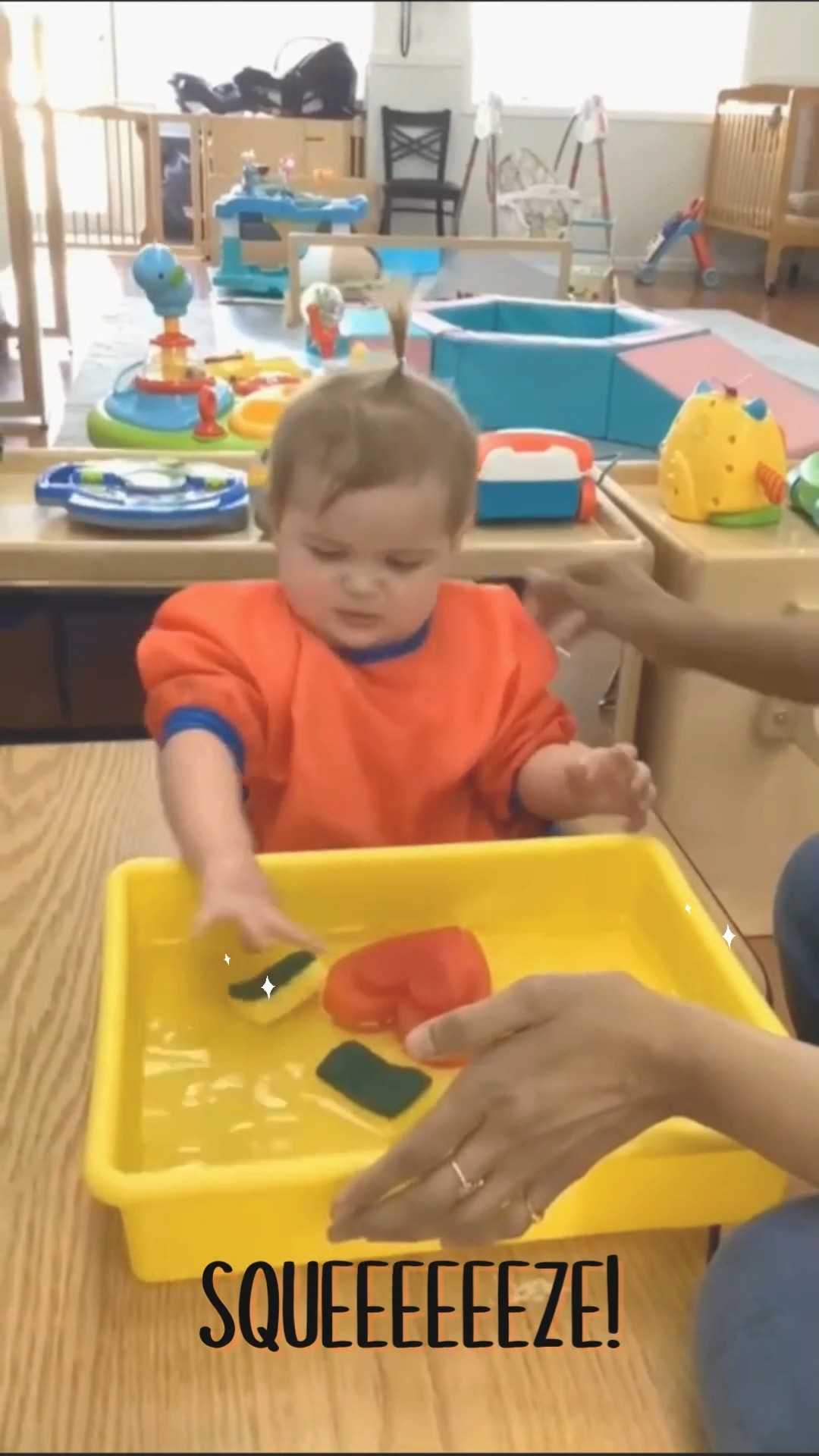 🧽 Little hands, big skills! 💪
Squeezing sponges isn’t just fun — it builds strength, coordination, and confidence.
Every drop counts when we’re growing fine motor skills at Mosaic! 💛
#MosaicMoments #FineMotorFun #EarlyLearningInAction #SpongePlay #SkillBuilding #ChicagoKids #SkokieStrong #DontEatIt