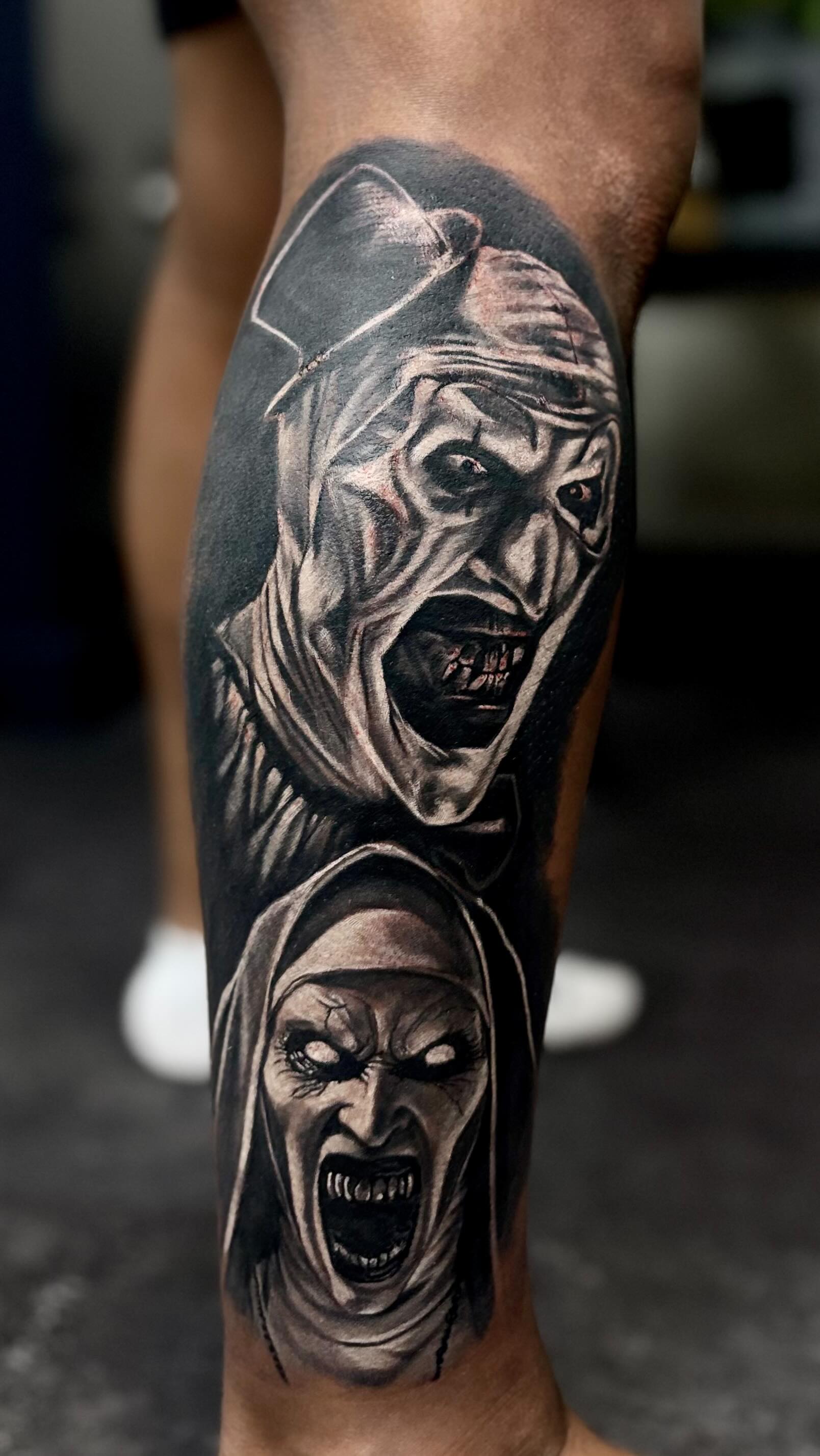 When pure evil wears a smile or a habit… you get nightmares inked in skin.
Art the Clown and The Nun — two horror icons, one unforgettable tattoo.
💥You don’t need a new tattoo, You need the right one.
Let’s talk:
💬 DM to book your free consultation
📧 areyou.thirstyforink@gmail.com
📞 (555) 123-4567 | DM open
📍Huntsville, Alabama
.
.
.
.
.
#tattooculture #tattoocolor #tattooedlife #tattooinstagram #tattooedpeople #tattooofinstagram #tattoofineline #tattoostagram #tattoodrawing #tattoosupply #lovetattoos #tattoosupplies #tattooinked #menwithtattoos #inspirationtattoo #tattooers #tattooman #tattooinkspiration #tattoocollector #tattoosforwomen #tattoomen #simpletattoo #tattoomaster #womenwithtattoos #tattoorealism #tattoosformen #tattoowoman #delicatetattoo #tattoosocial #kwadron