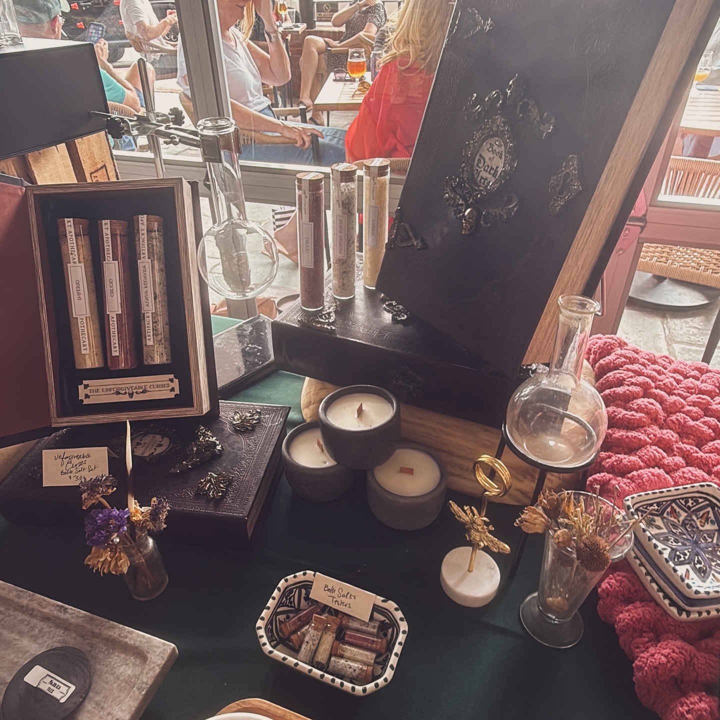 When @commonwealthbrewco_ffx invites you to a Harry Potter themed show, you rise to the occasion. Join us today for our limited edition Obscura themed collection. #spellsandpotions #houseofblack #slytherin💚 #witchessociety #potionsclass #chaosmanaged⚡️ #obscura
