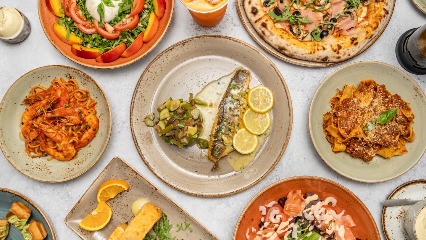 Just a few samples of our menu. Let us know in the comments what have you tried or would love to ☺️
#eastsheenvillage #eastsheen #richmond #wimbledon #pizza #goodfood #fresh