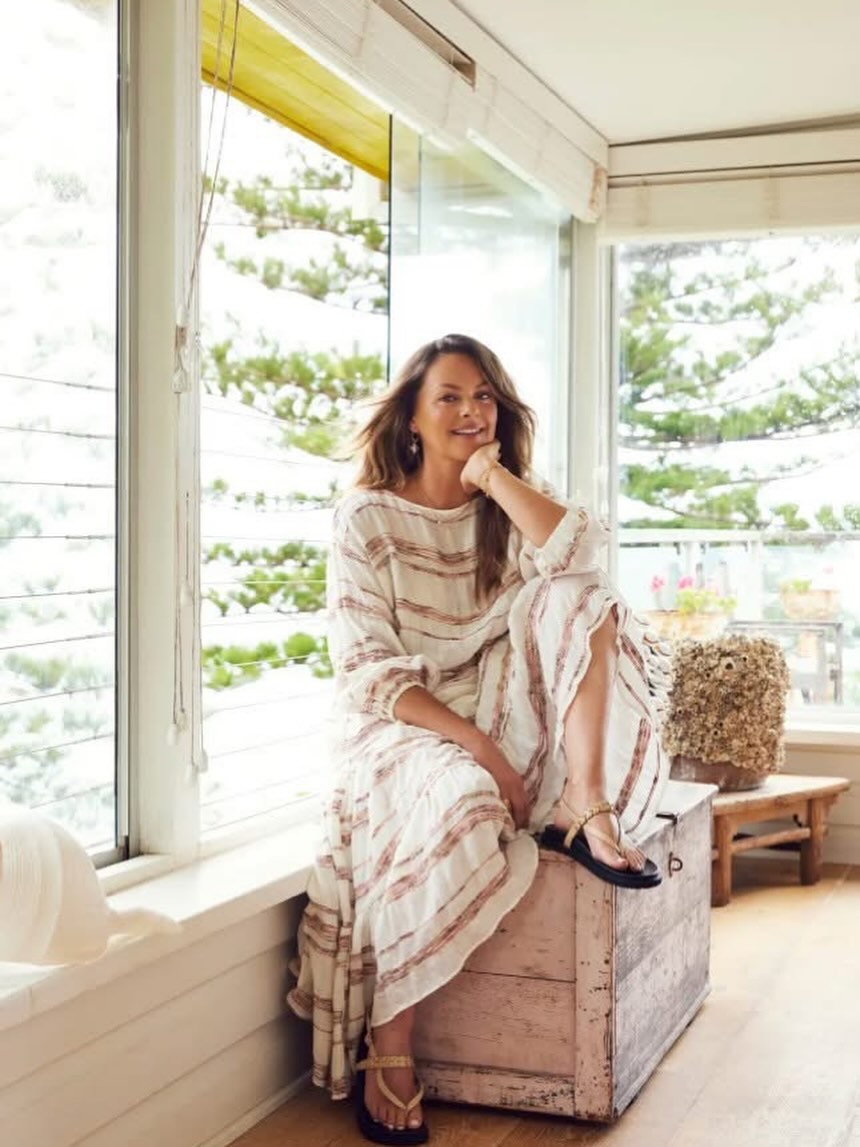 Ali Daddo is using her voice to shift the menopause and midlife conversation — and we’re here for it. Her story’s live now on YOU Northern Beaches. 💛
With her girl-next-door warmth and grounded grace, Ali brings something rare to the midlife conversation: calm honesty.
This September 5, she’s teaming up with Cam, Prevention Australia and Golf Australia for Men in Menopause — a charity golf day at Long Reef Golf Club, raising funds for the Debbie Gaunt Foundation in honour of Debbie, who tragically lost her life during her struggle with peri-menopause.
It’s about time we talked more openly about what women actually go through — and this event is about awareness, support, and saving lives.
Tag a woman who needs to hear this. ❤️
Read the full story + grab your tickets — both via the link in bio.
@preventionaus @golfaustraliamagazine @aviianaofficial
#MenInMenopause #AliDaddo #PreventionAustralia #GolfAustralia #DebbieGauntFoundation #LongReefGolfClub #WomensHealth #PerimenopauseAwareness #MentalHealthMatters #SupportWomensHealth #CharityGolfDay #WellnessEvent #YouNorthernBeaches #AviianaWellness #MidlifeSupport #MenopauseAwareness #BreakingTheStigma #WomensWellbeing #MentalHealthSupport #MidlifeWellness #WellbeingMatters #HealthAdvocacy #HormonalHealth #GolfForGood #EmpowermentThroughAwareness #CommunityWellness #NorthernBeachesLife