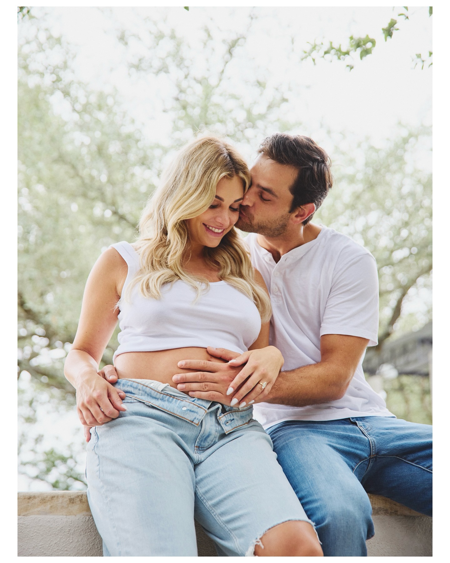 We started this maternity session early to beat the Texas heat, and it was just perfect.
We took these photos in their own backyard a place full of comfort, calm, and meaning.
If you have a special place that feels like you, I’d love to capture your story in a spot that makes you feel at home. 💛
#maternityphotos #maternityphotography #austinmaternityphotographer #maternitysession #pregnancyglow #austinphotographer #outdoormaternitysession #morninglight #babybump #gardenphotoshoot