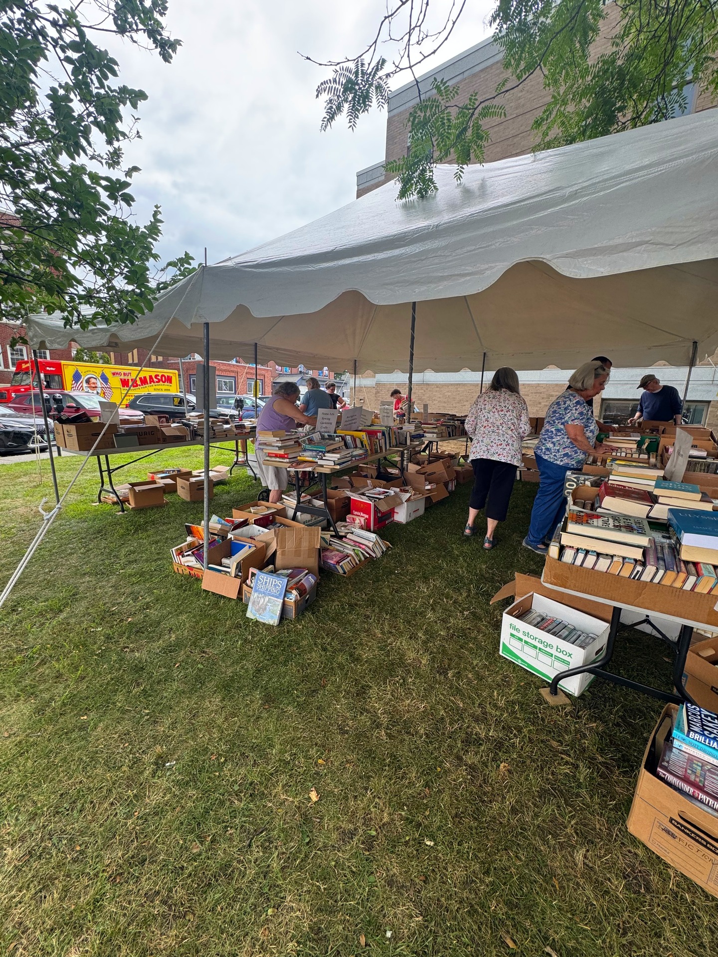The Friends of the Library are hosting their annual Heritage Days Book Sale and new this year is a Jewelry Sale!
The Friends will be selling books and jewelry today, Friday, July 25, until 5 p.m., and tomorrow, Saturday, July 26, from 8 a.m. to 1 p.m.
The good stuff is going fast, so come on down and score great deals on books and jewelry!