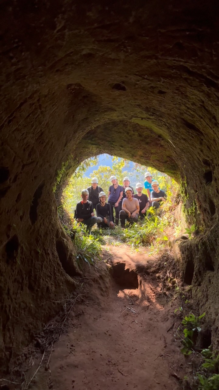 Paleotoca Três Barras em Morro Grande - SC, território do Geoparque Mundial da Unesco @geoparquecanionsdosul
.
.
🇺🇸 Paleotoca Três Barras in Morro Grande, SC – territory of the UNESCO Global Geopark @geoparquecanionsdosul
.
.
#Paleotoca #ecoturismo #geoturismo #geologia #santacatarina #turismonosul #euamosc #morrogrande #georrota
