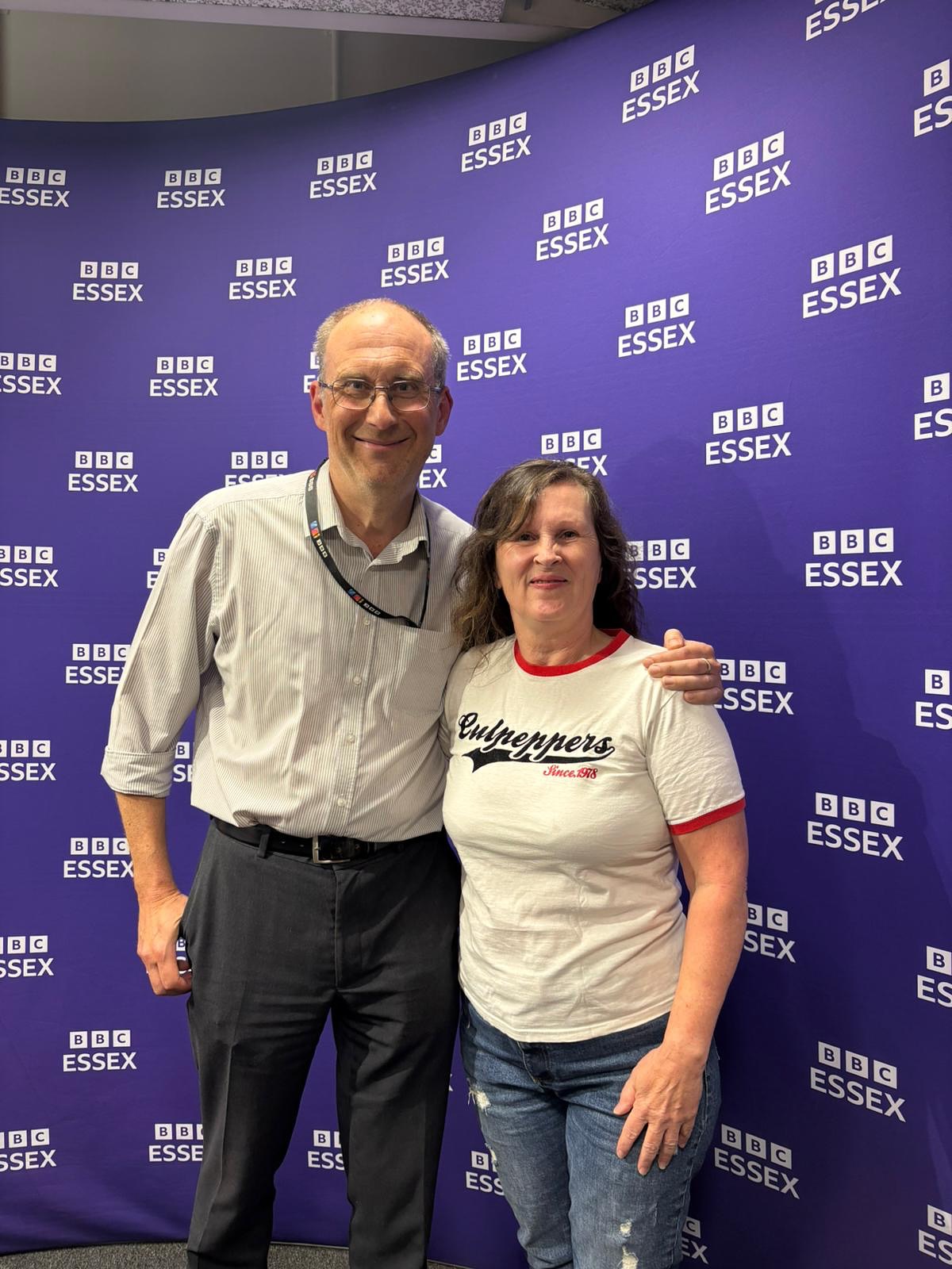 We had a great morning with @bbcessex, chatting about line dancing & teaching Ian a few moves! 🤠
#culpeppersuk #culpepperclub #bbcessex #radio #linedance #linedancing #proudtobealinedancer #basildon #linedancelife #linedancecommunity