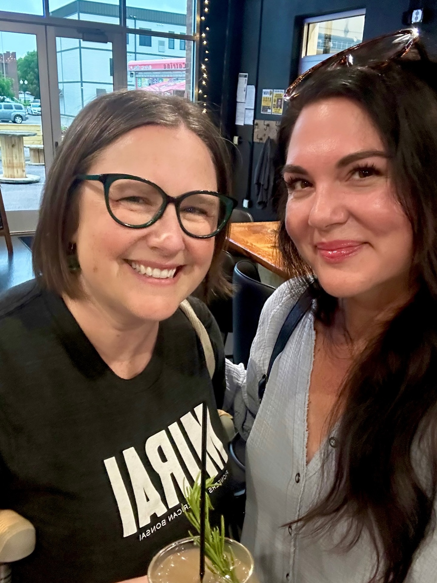 As college students, we stepped into the world of senior living together, both medication care managers at @sunrisesrliving Sunrise Senior Living. We had no idea the journey that caregiving would take us on.
All these years later, we still make time to catch up. Love how friendships we build in purposeful work can last a lifetime.
Love my time with you, Rachel! 💛