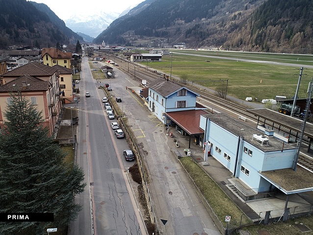 Intervento alla stazione FFS di Ambrì-Piotta. Rinnovato il tetto, le facciate e all’interno la mansarda. All’esterno una nuova area d’attesa con elementi di arredo ispirati al contesto locale.
#studiogendotti #studiogendottisa #airolo #architettura #ingegneriacivile #pavimentazione #risparmioenergetico #arredoesterno #facciate