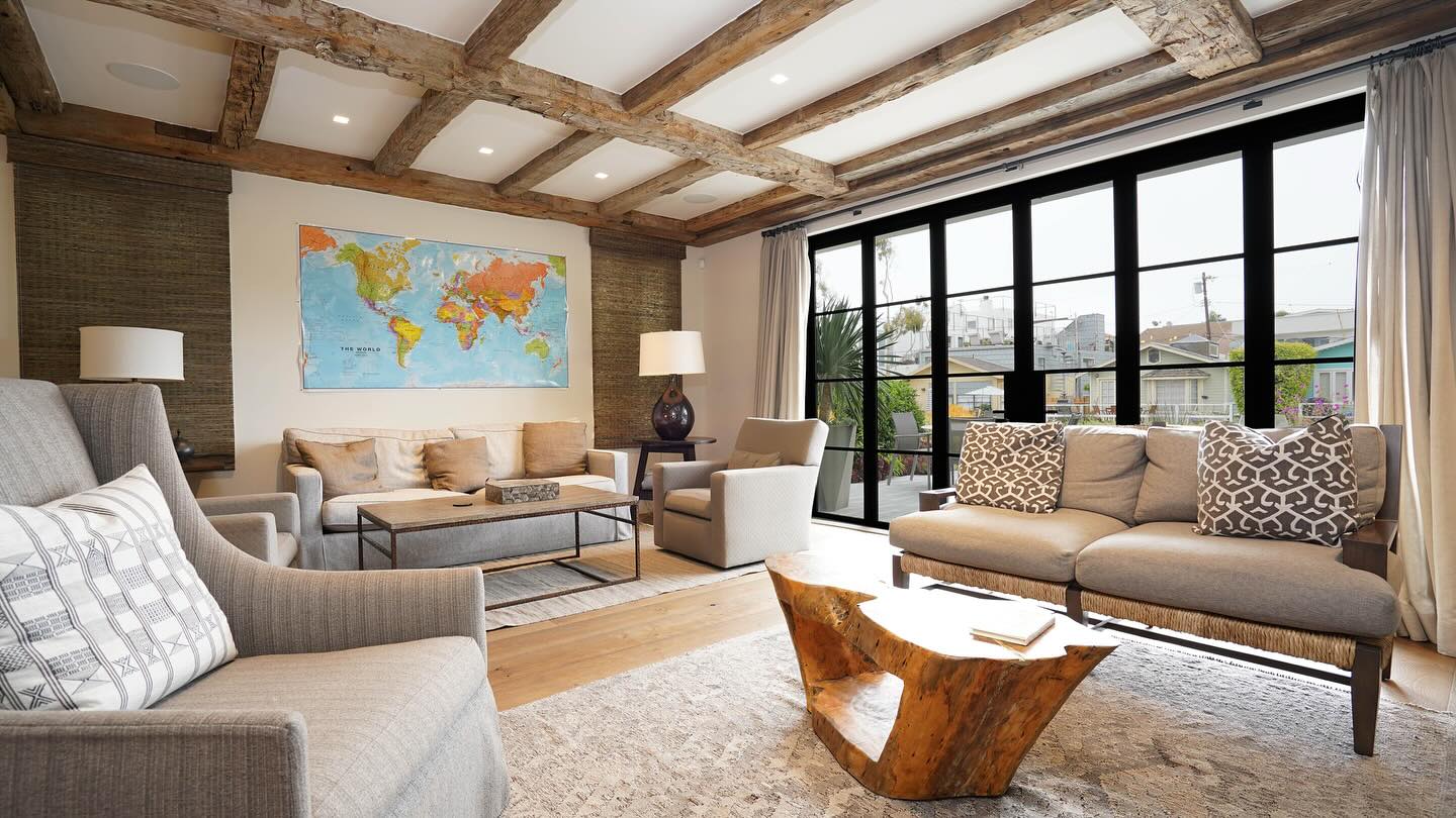 Just listed on the beautiful Venice Canals!
Come by this Sunday, July 27 from 1–4pm to see 219 Howland Canal in person.
A rare chance to own on one of LA’s most iconic and peaceful streets.
#VeniceCanals #OpenHouse #VeniceRealEstate #HowlandCanal