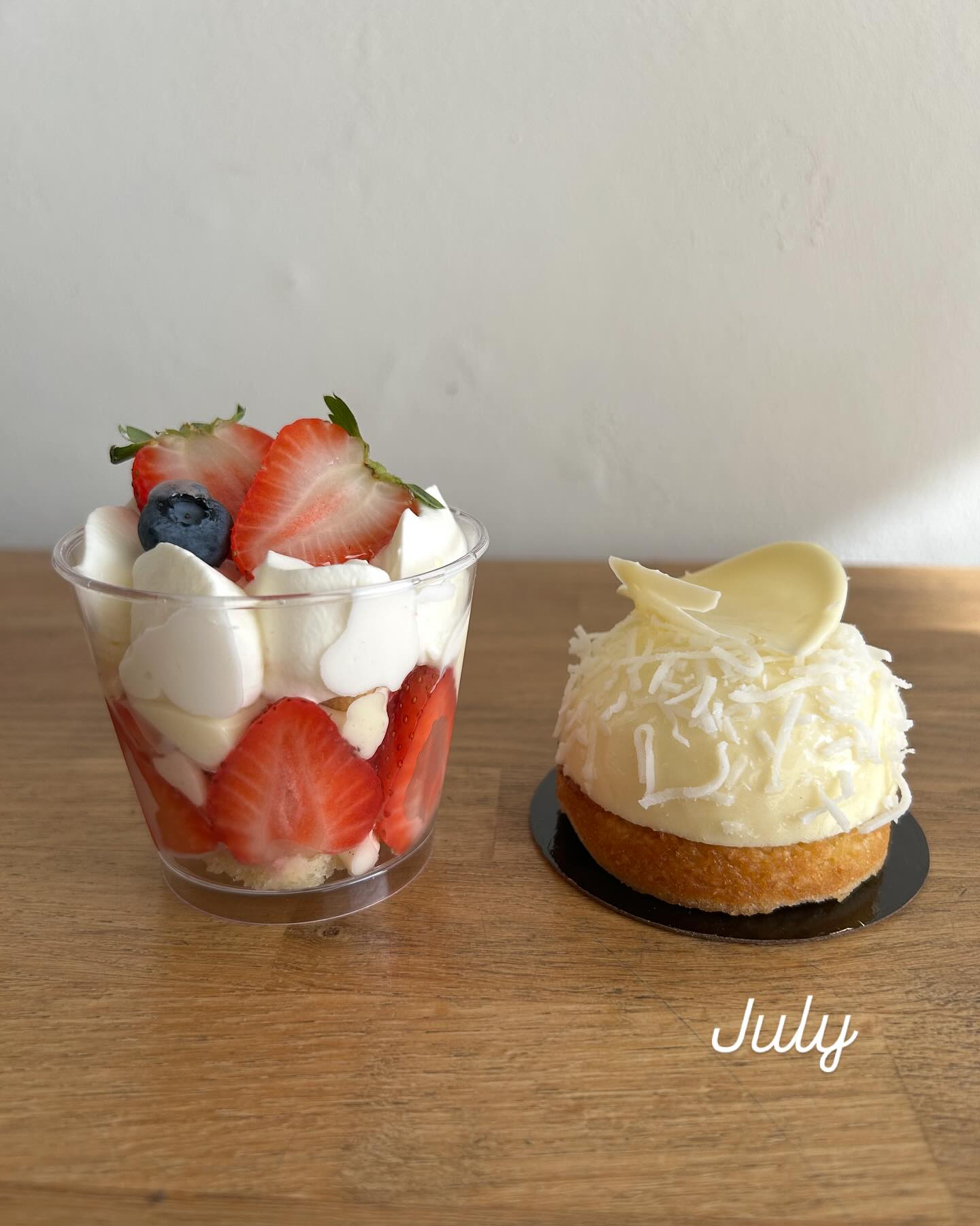 Weekend only: French strawberry shortcake in a cup
Available until Aug.2
Everyday: Coconut Yuzu-mango
Available in July & Aug
#summer pastries #coconutcake #fraisier. #strawberryshortcake #torontobakery #torontopastry