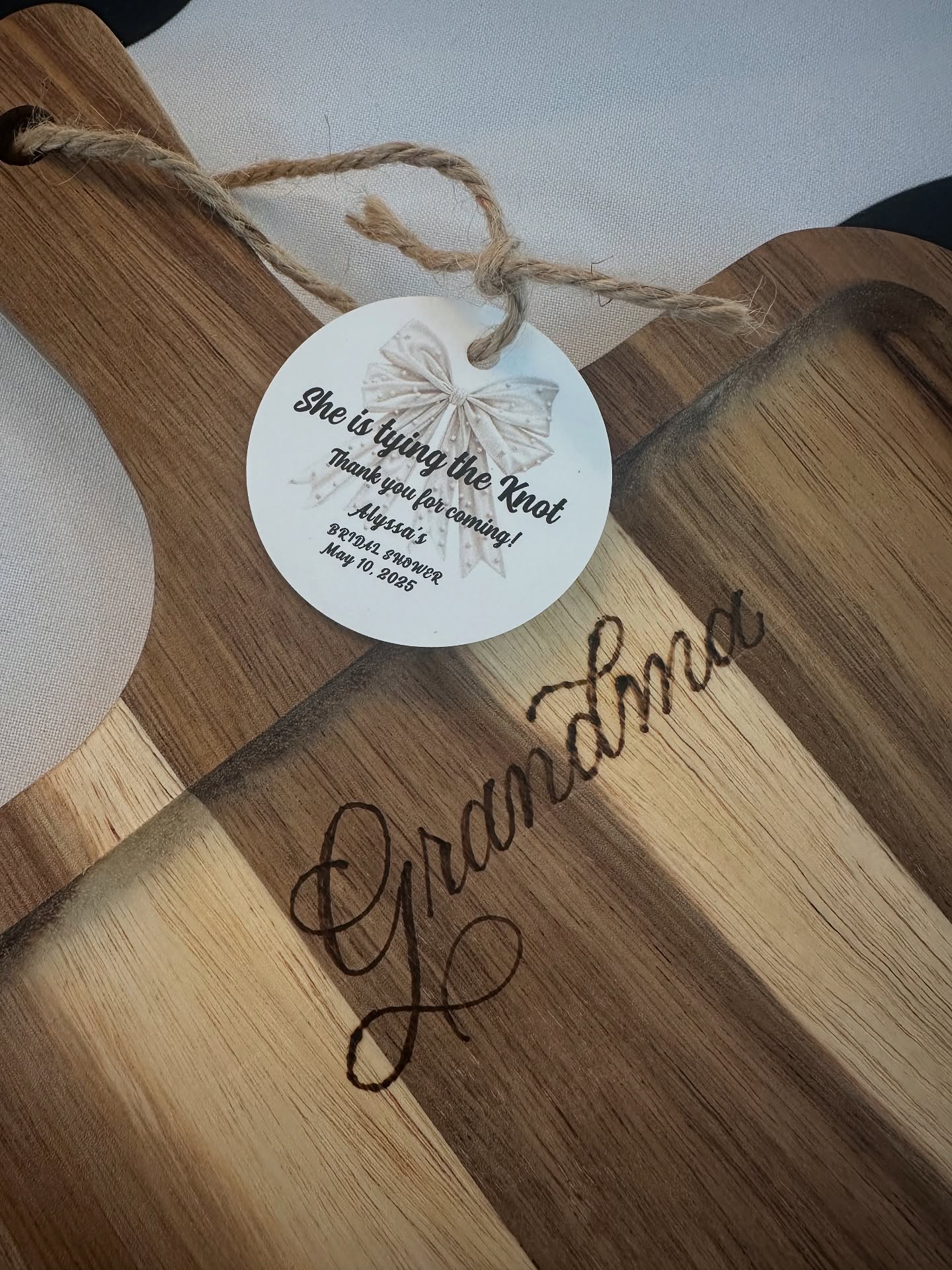 Another fun Bridal Shower!
Guests loved being able to customize and take home a physical memory from the day.
.
.
#woodburning #calligraphy #bridalshower #bridalshowerideas