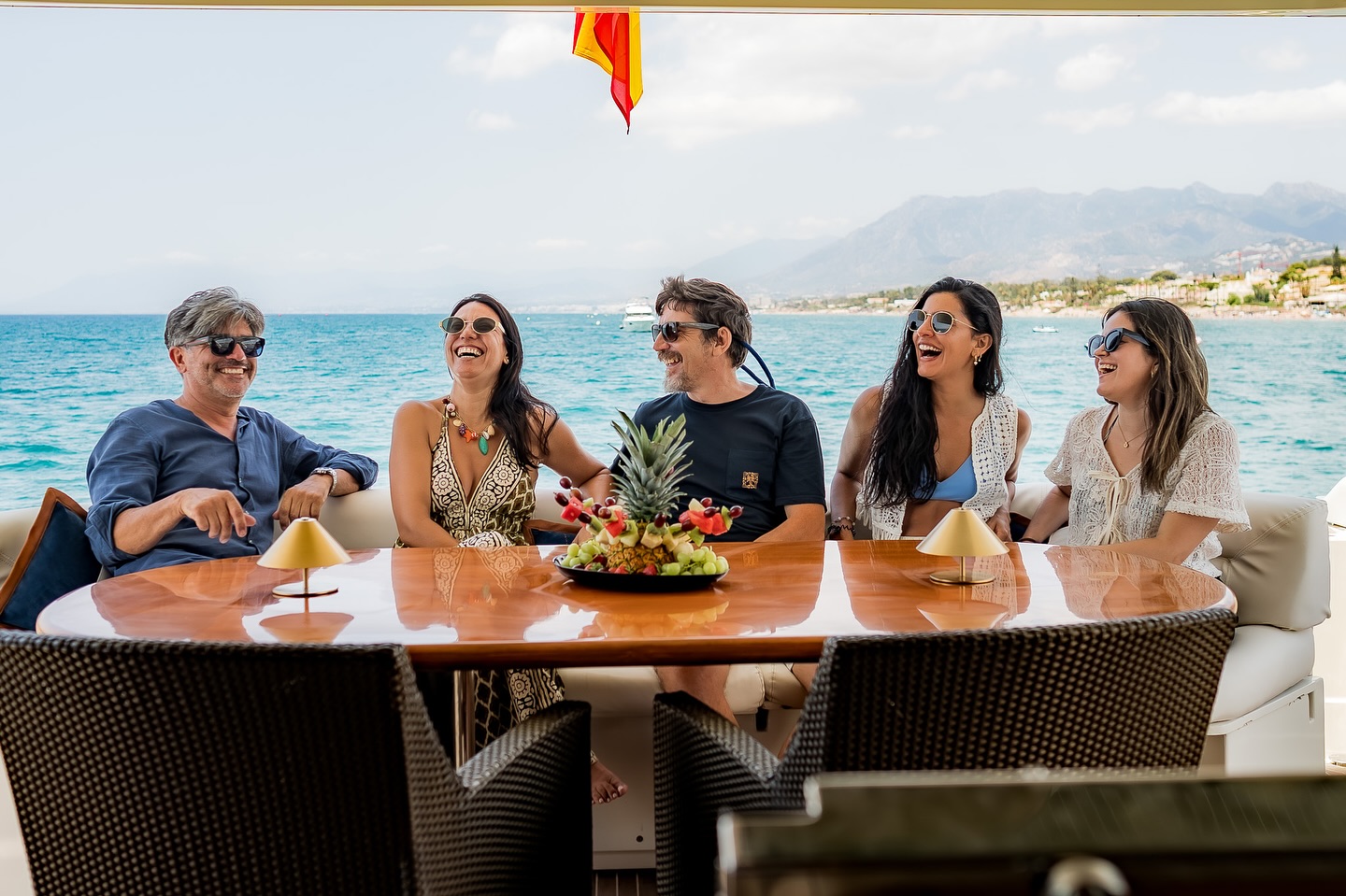 Surrounded by smiles, warm conversations, and the sound of the sea…
Renting a yacht in Marbella is not just about sailing,
it’s about celebrating life with the people who truly matter. ✨
Experience the Mediterranean
📍 Marbella | Private yacht experiences
📩 Contact our team to start planning your day at sea.